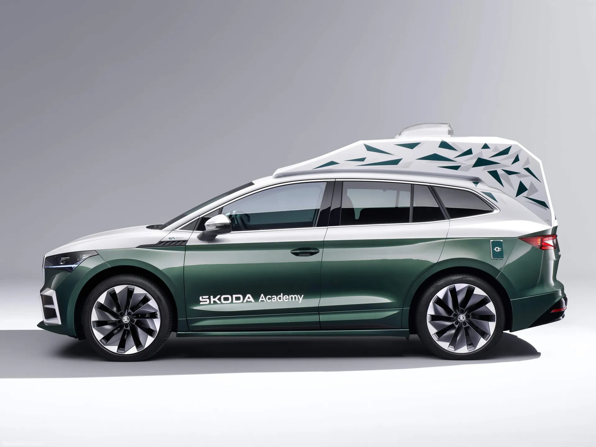 Skoda Roadiaq Concept (2023) – boční profil