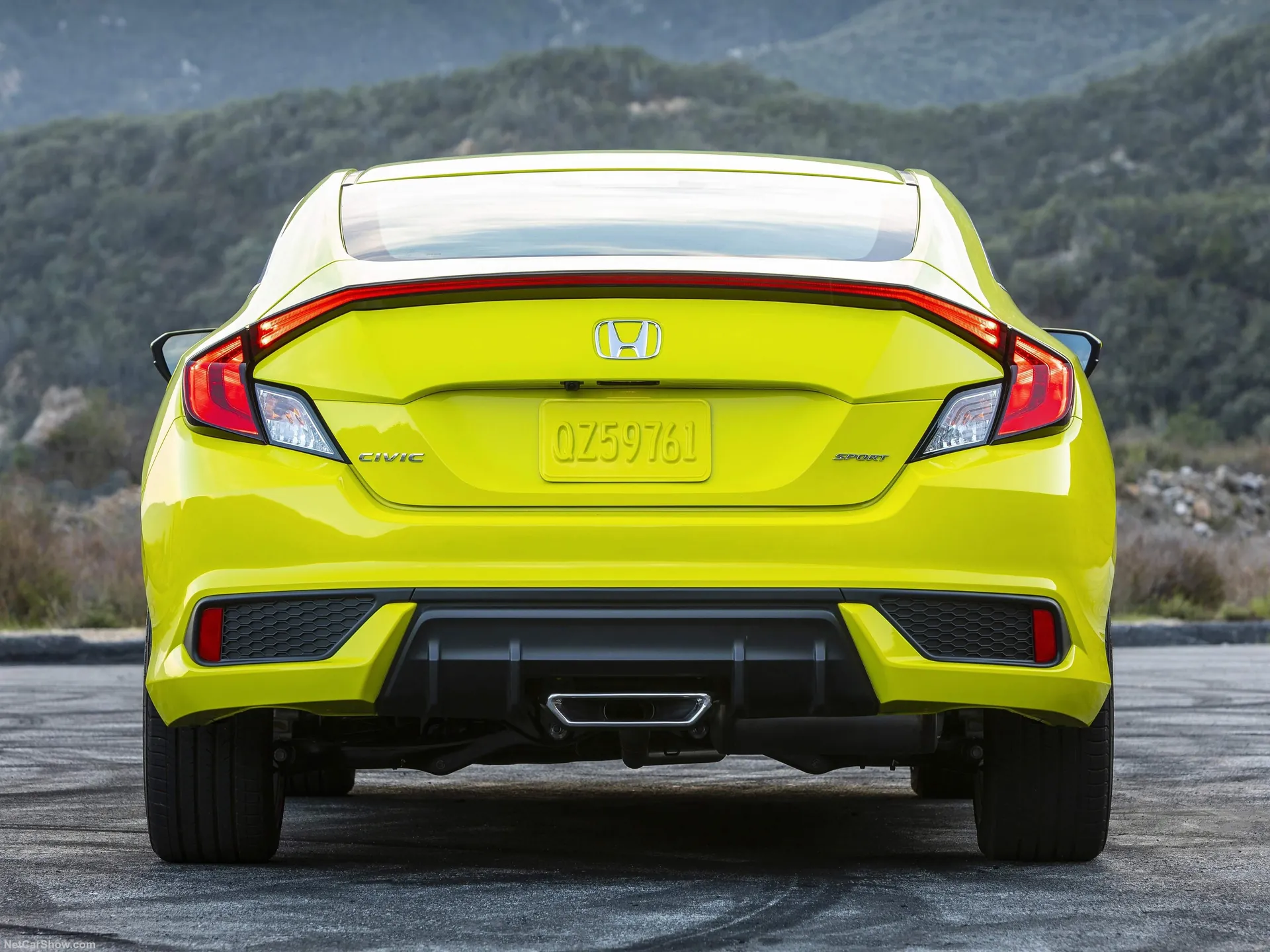 Honda Civic Coupe (2019) – zezadu