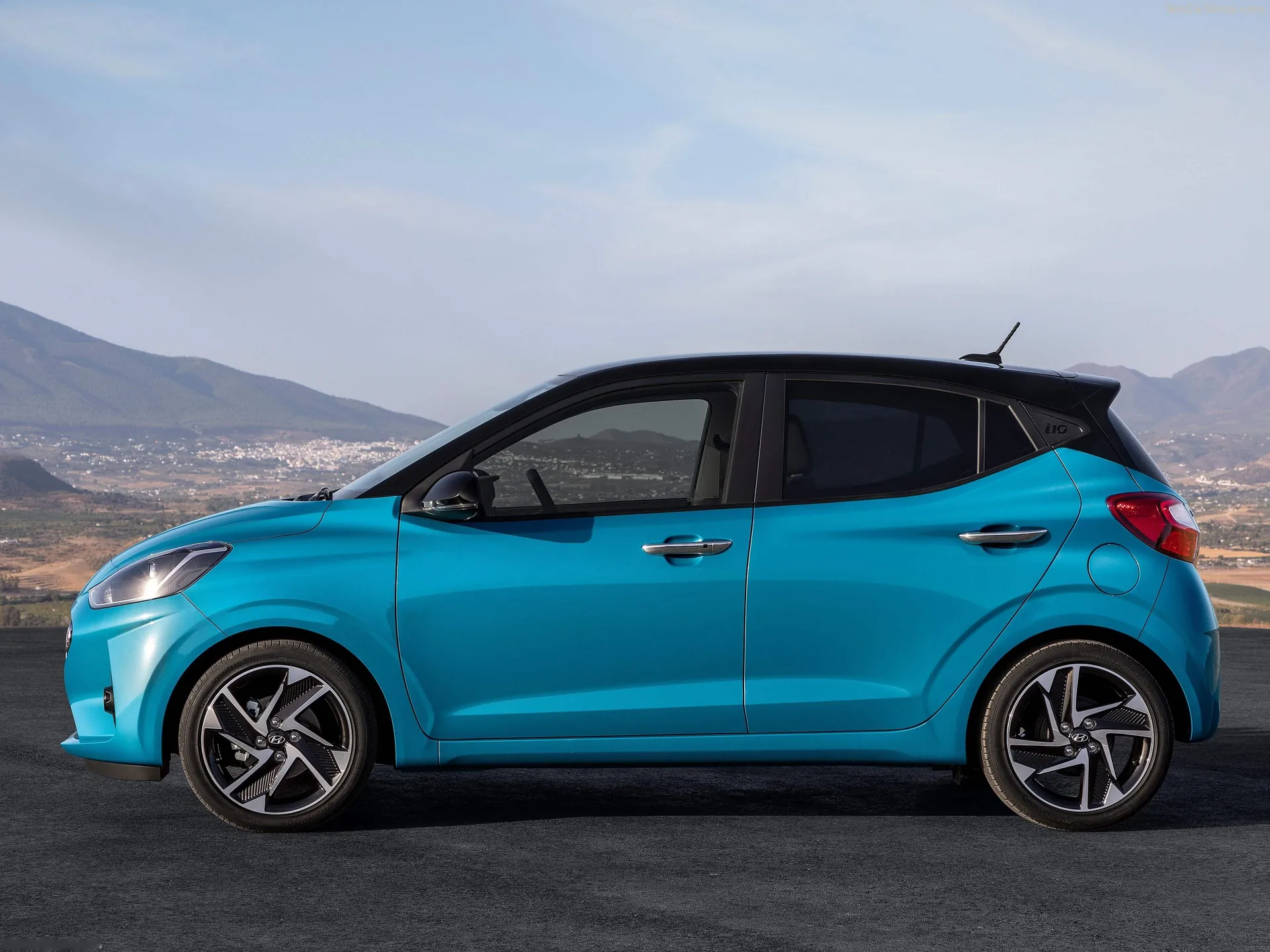 Hyundai i10 (2020) - Side Profile