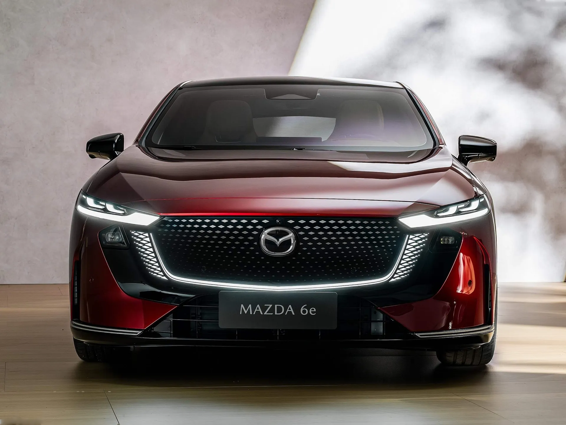 Mazda 6e (2026) – zepředu