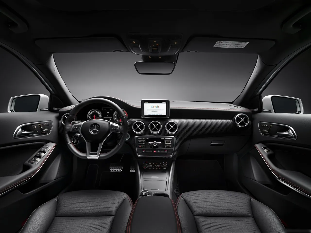 Mercedes-Benz A-Class (2013) – interiér