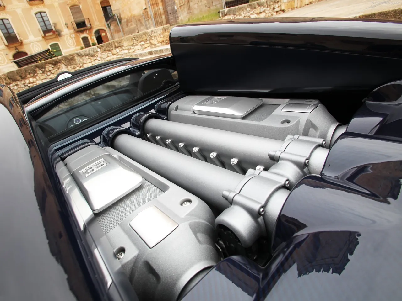 Bugatti Veyron Grand Sport Vitesse (2012) – motor