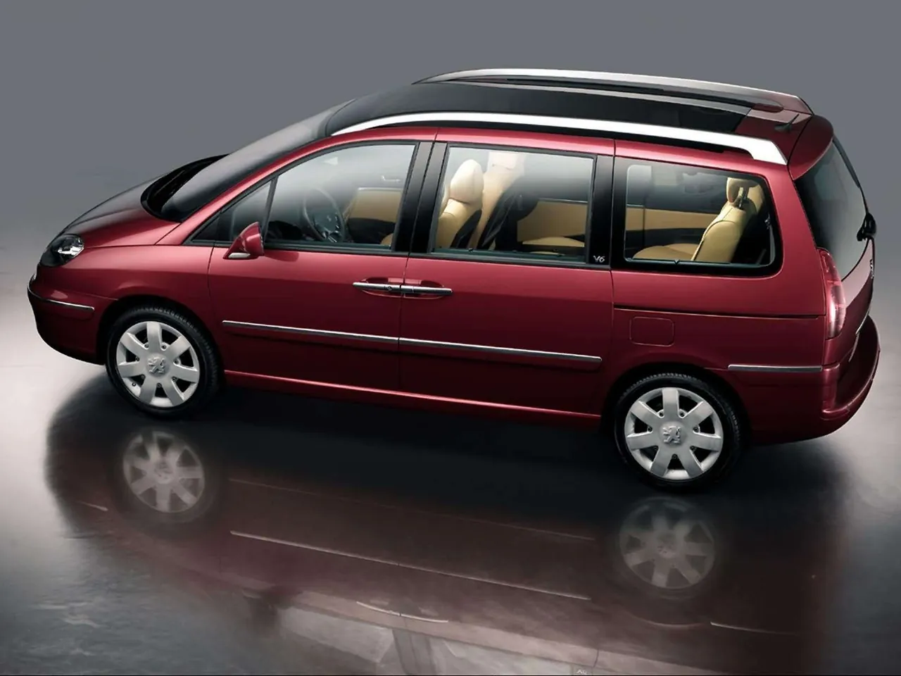 Peugeot 807 Grand Tourisme Concept (2003) – zadní pohled