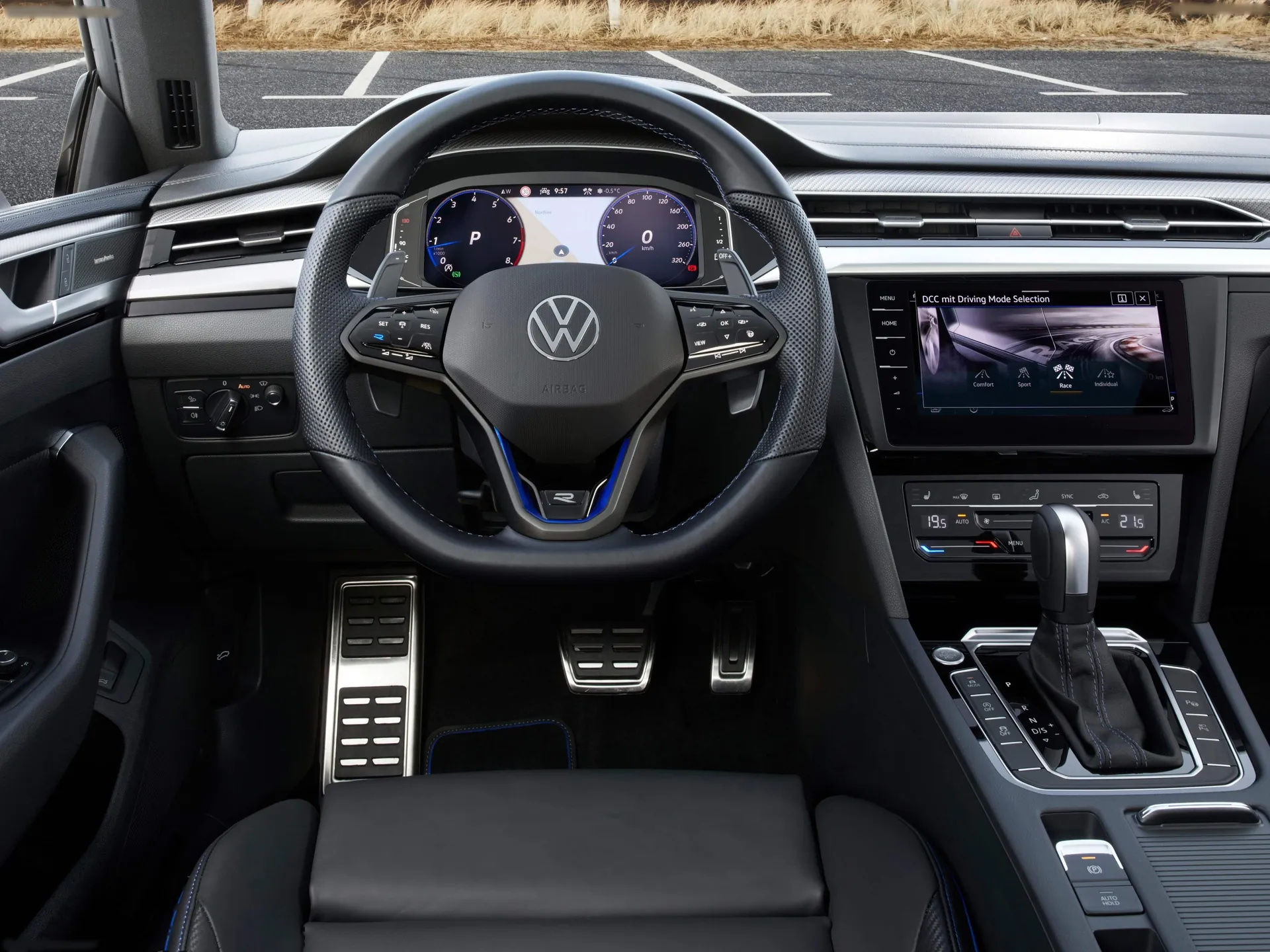 Volkswagen Arteon Shooting Brake R (2021) – interiér