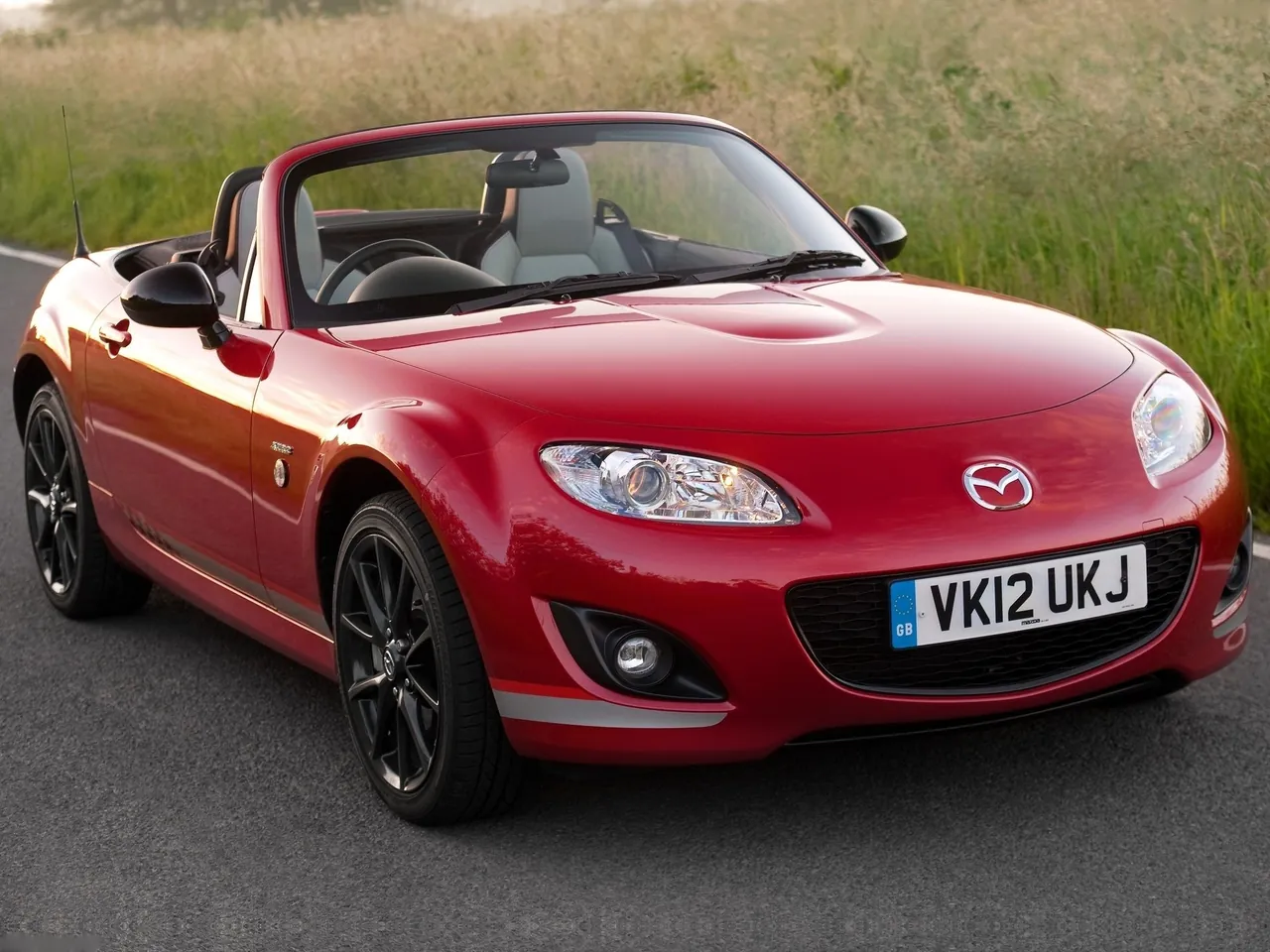 Mazda MX-5 Kuro (2012)