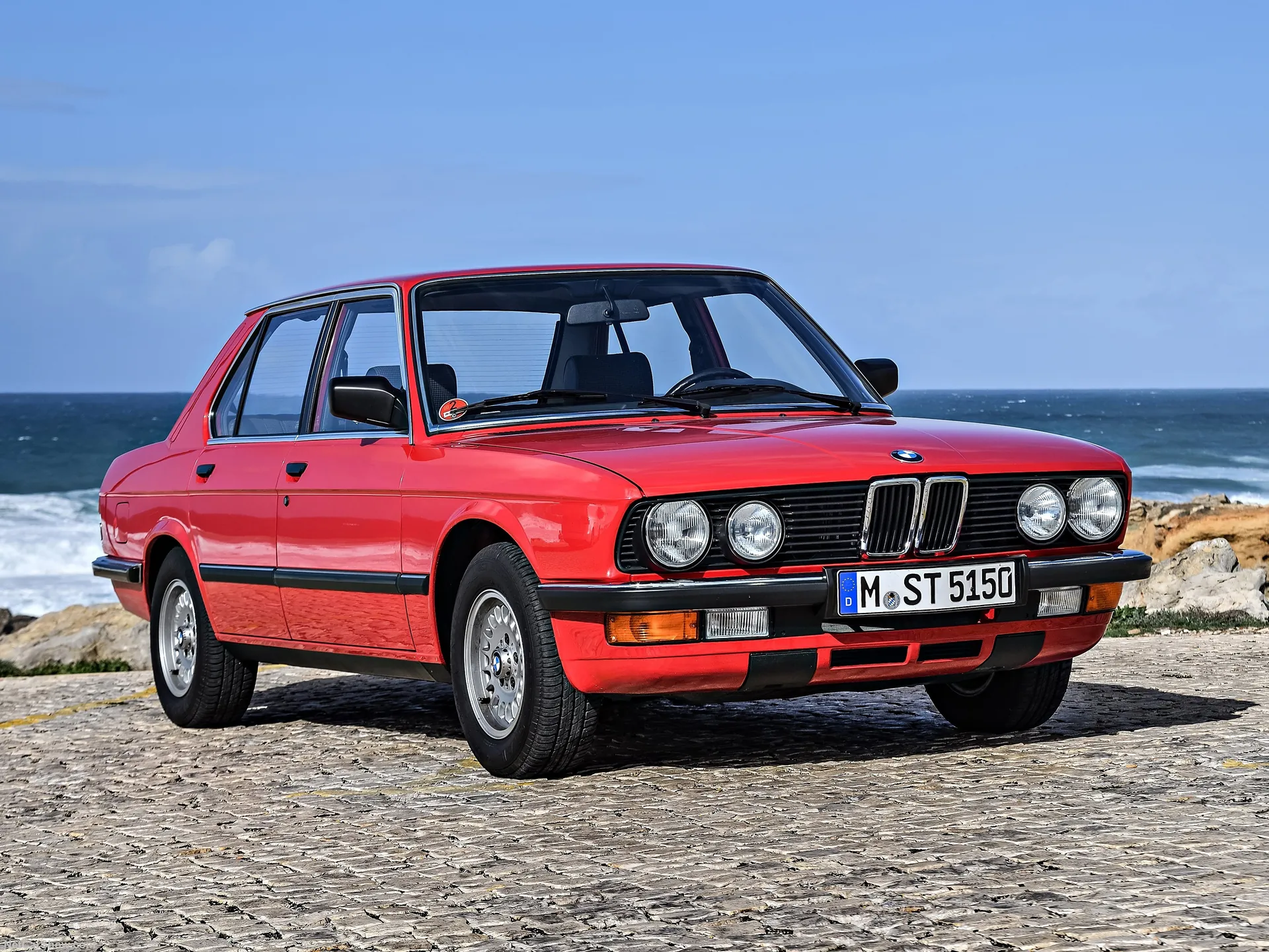 BMW 5-Series (1983)