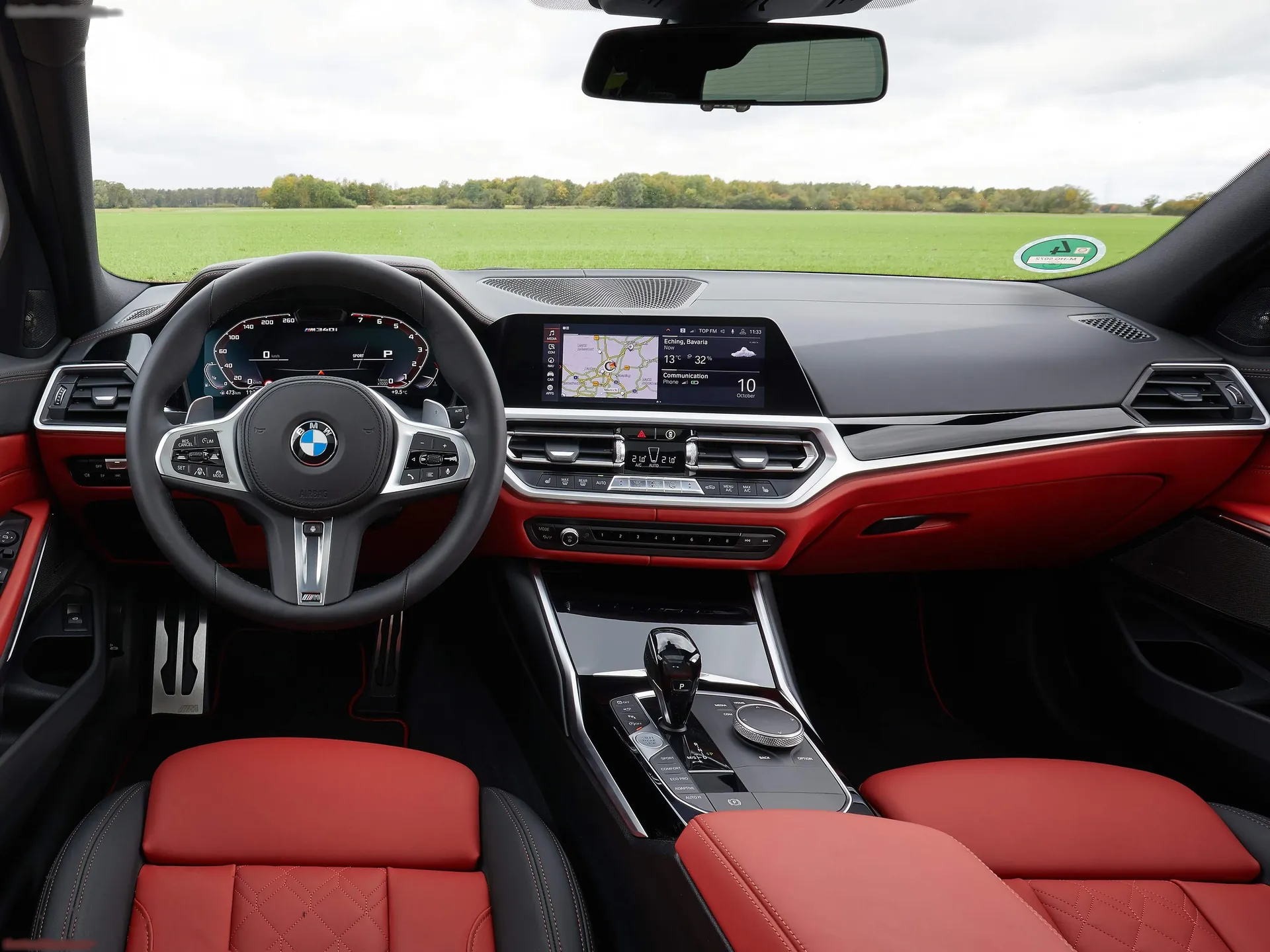 BMW M340i xDrive Touring (2020) – interiér
