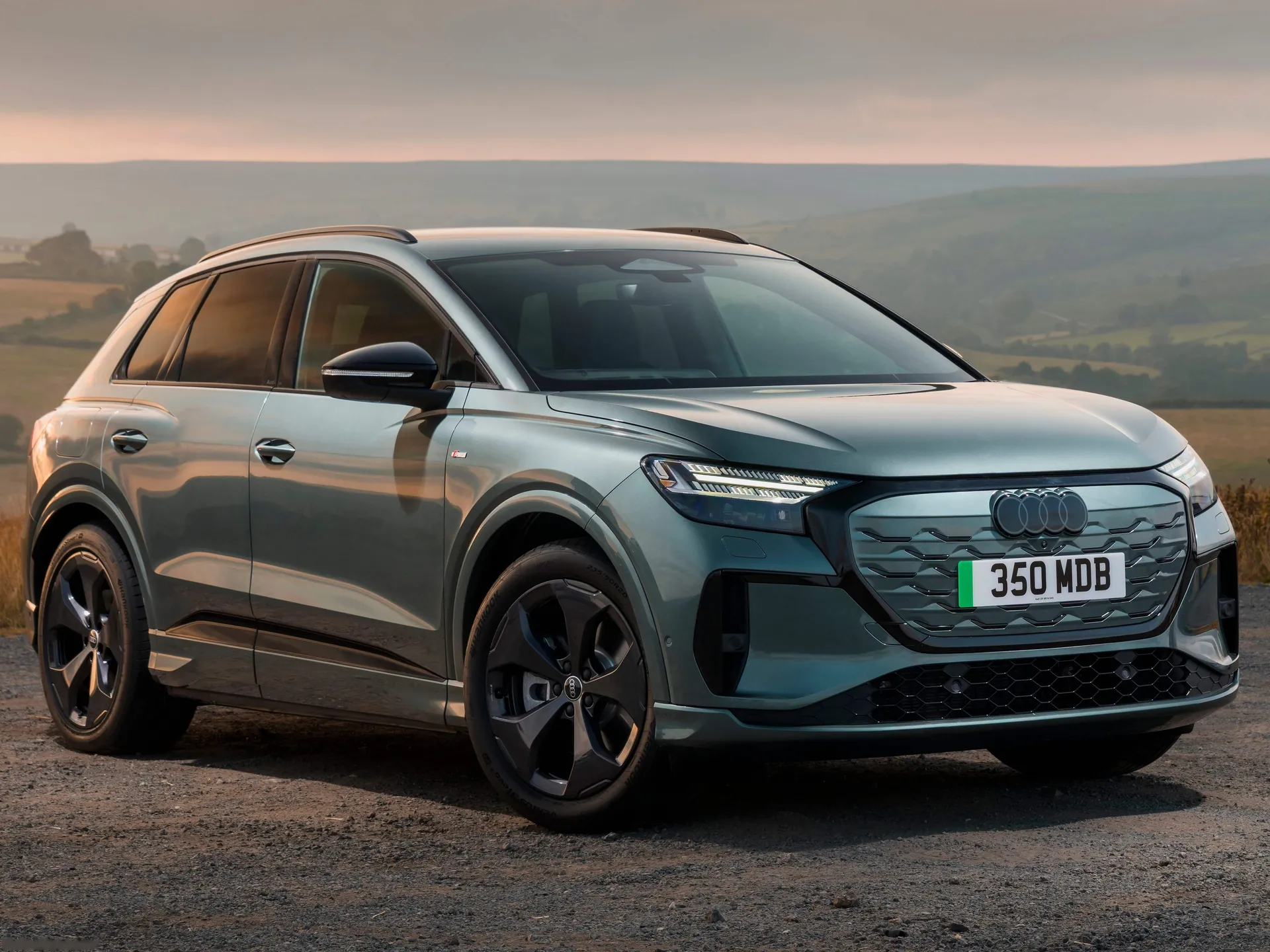 Audi Q4 e-tron [UK] (2027)