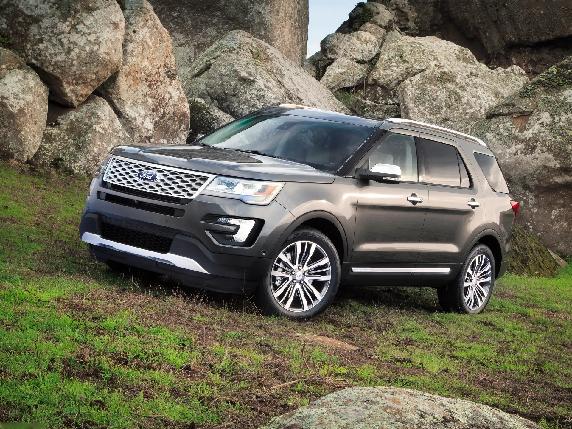 Ford Explorer (2016)
