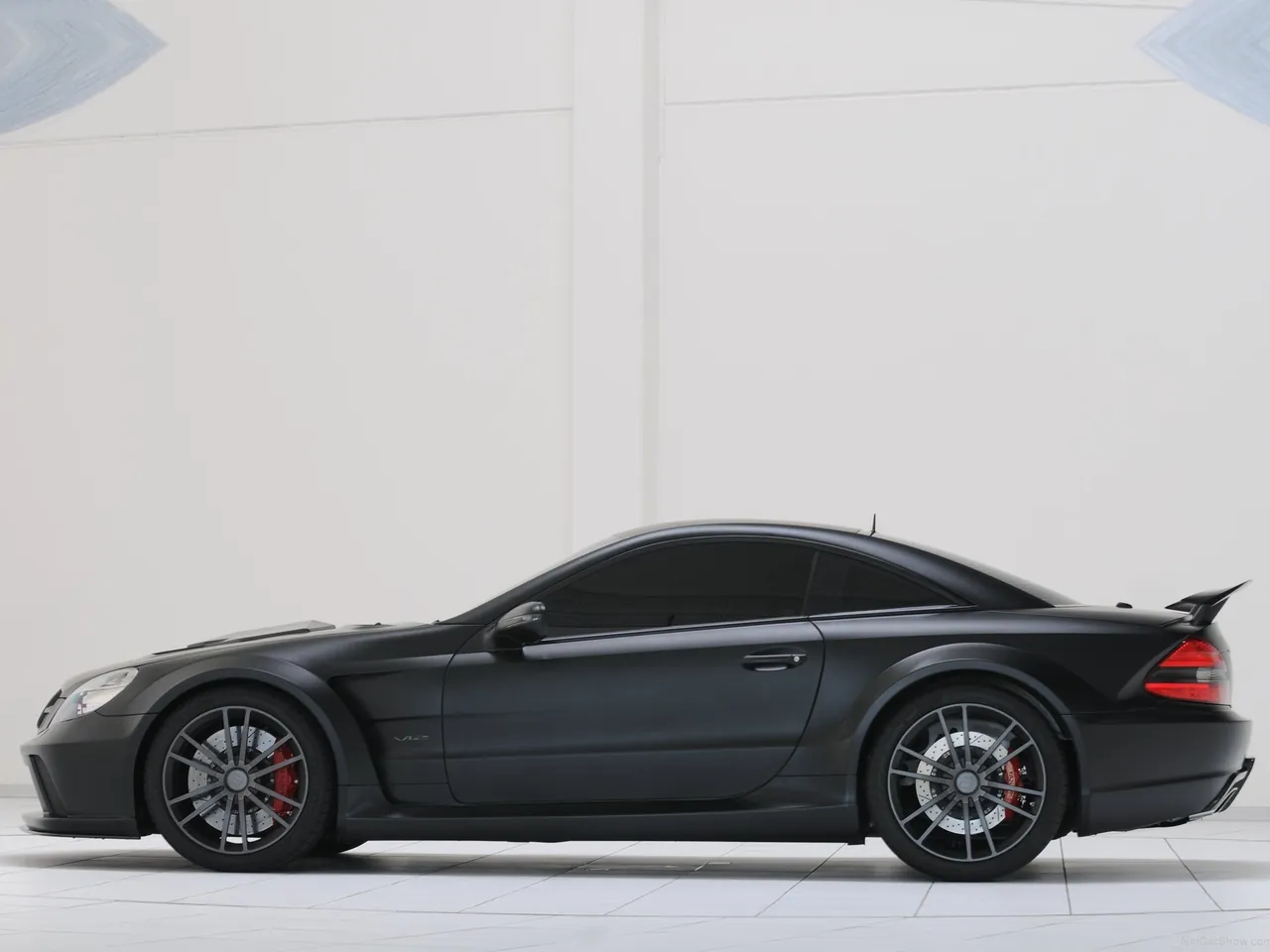 Brabus Mercedes-Benz SL65 AMG Black Series (2010) – boční profil