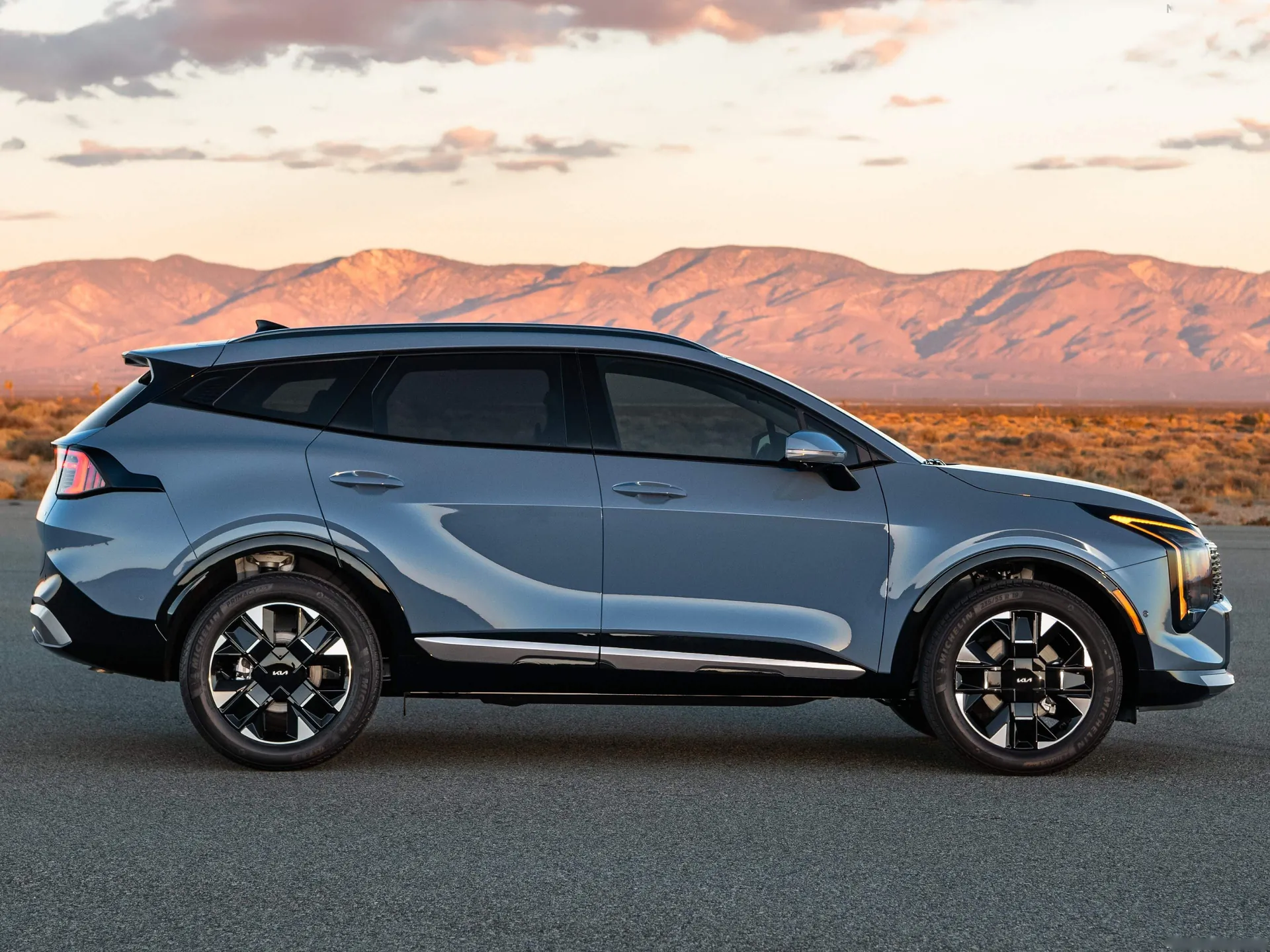 Kia Sportage (2026) – boční profil