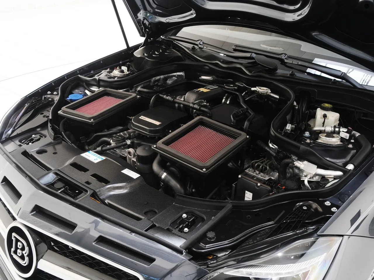 Brabus Rocket 800 (2012) – motorový prostor