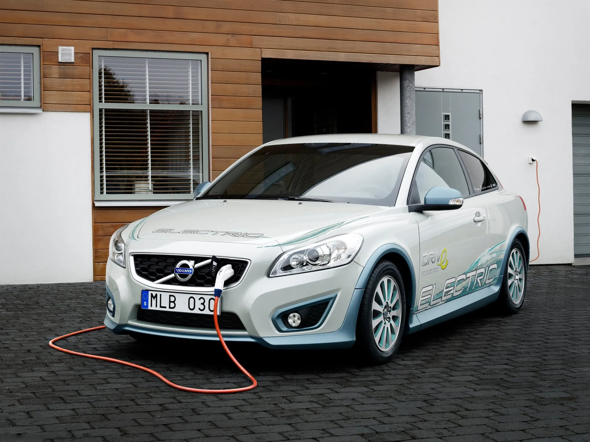 Volvo C30 BEV (2011)
