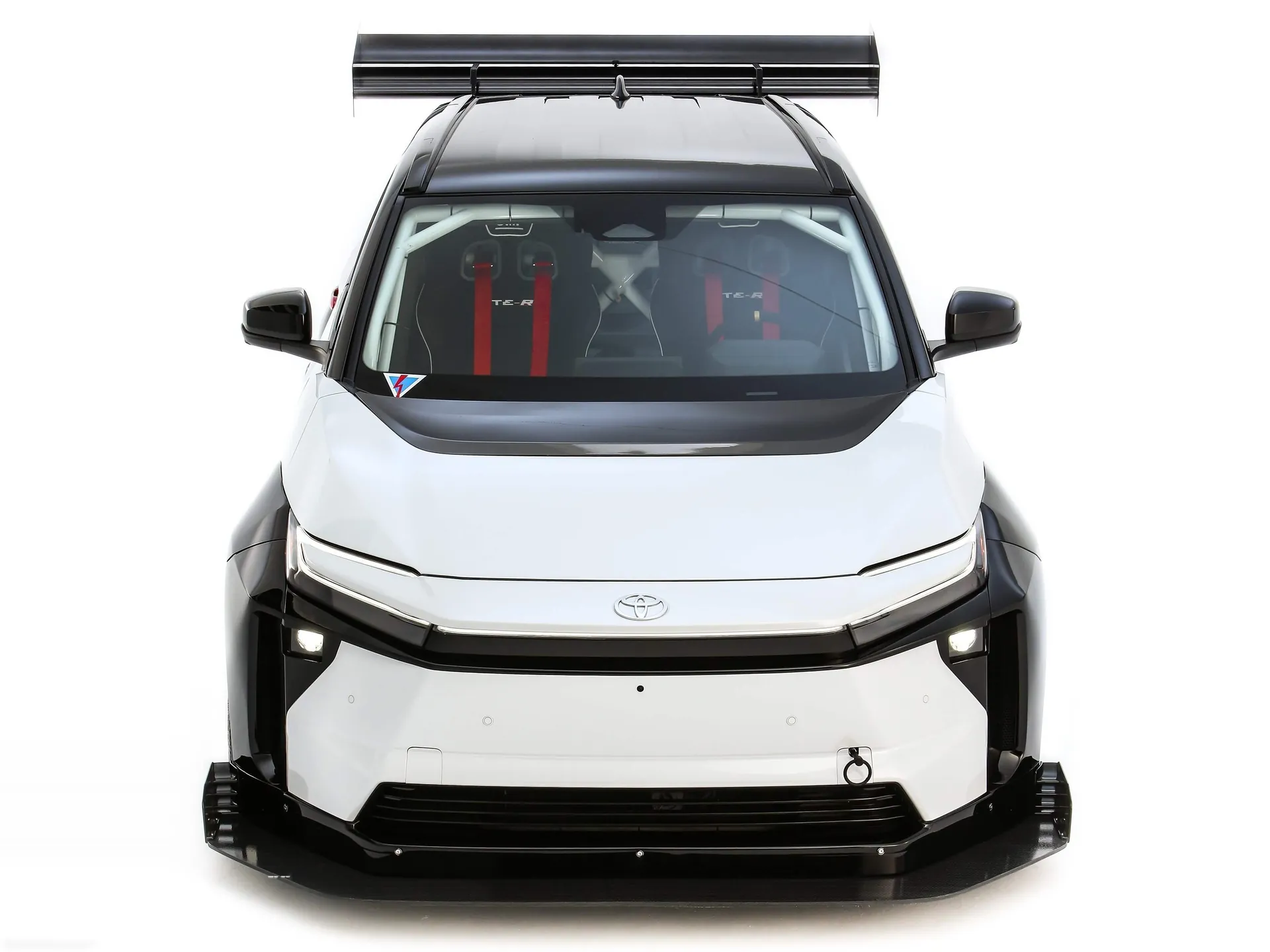 Toyota bZ Time Attack Concept (2025) – zepředu