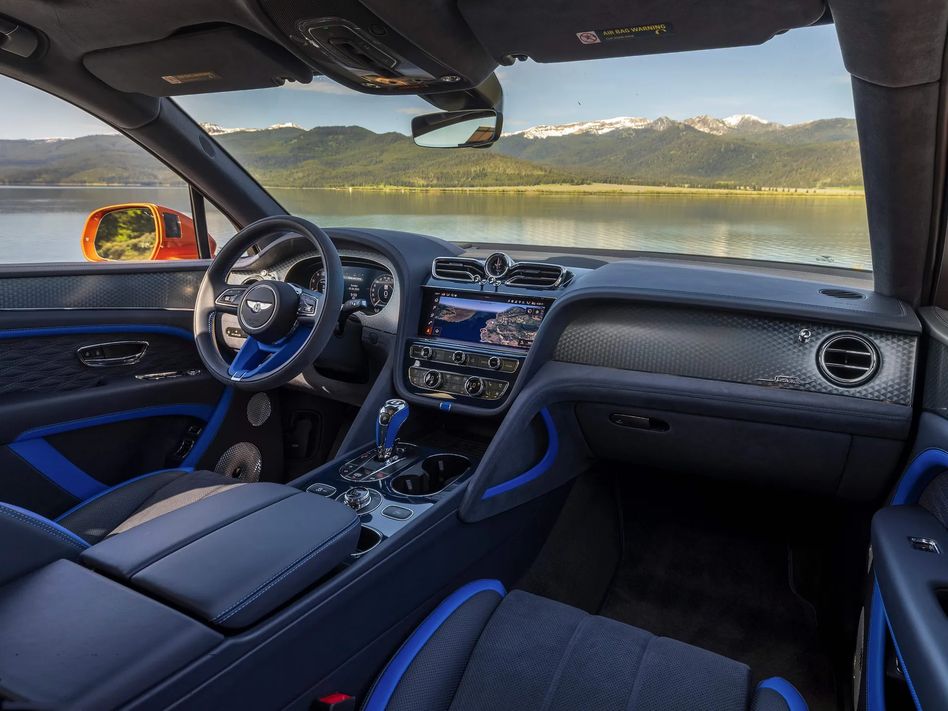 Bentley Bentayga Speed (2026) – interiér