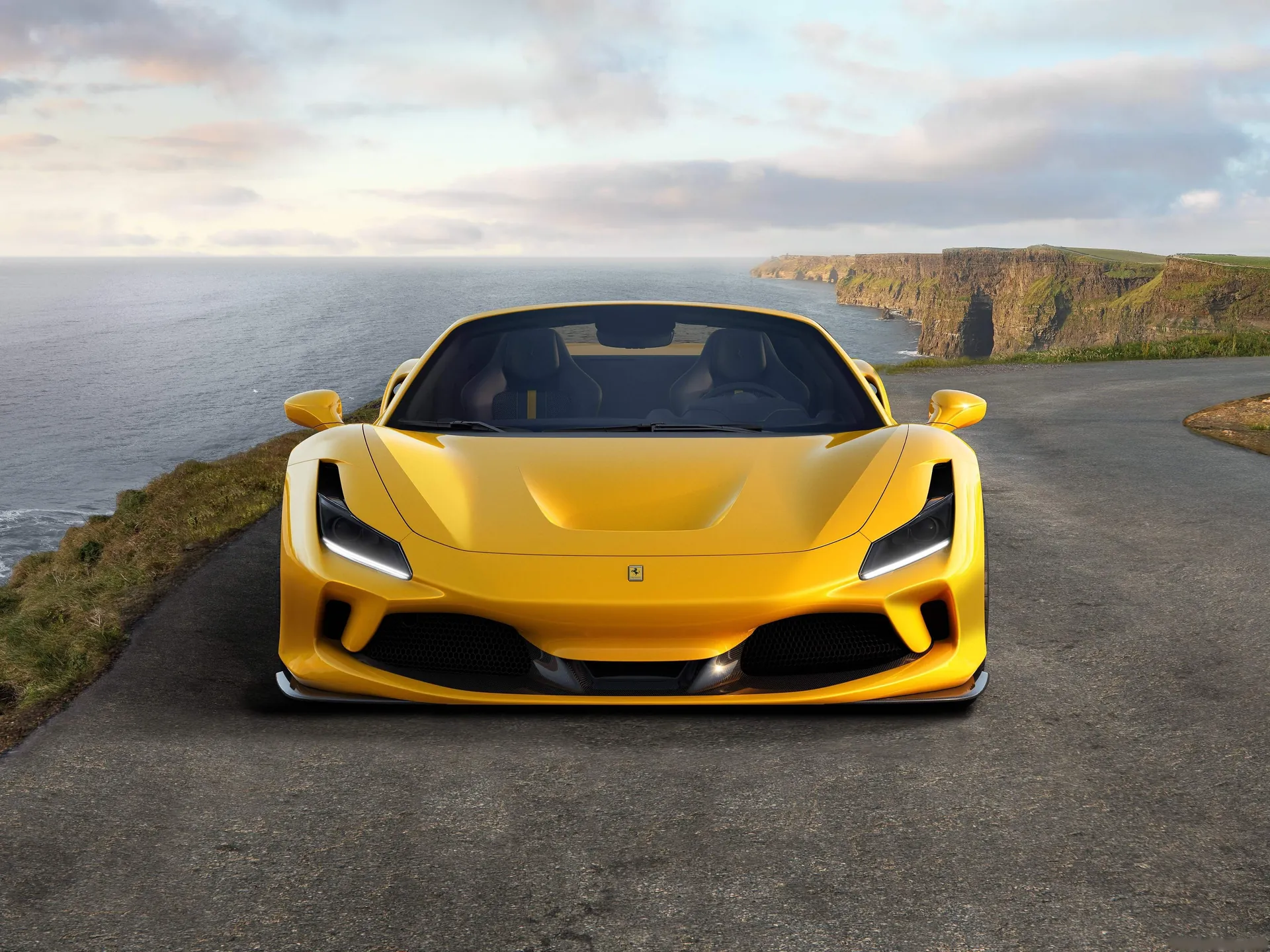 Ferrari F8 Spider (2020) – zepředu