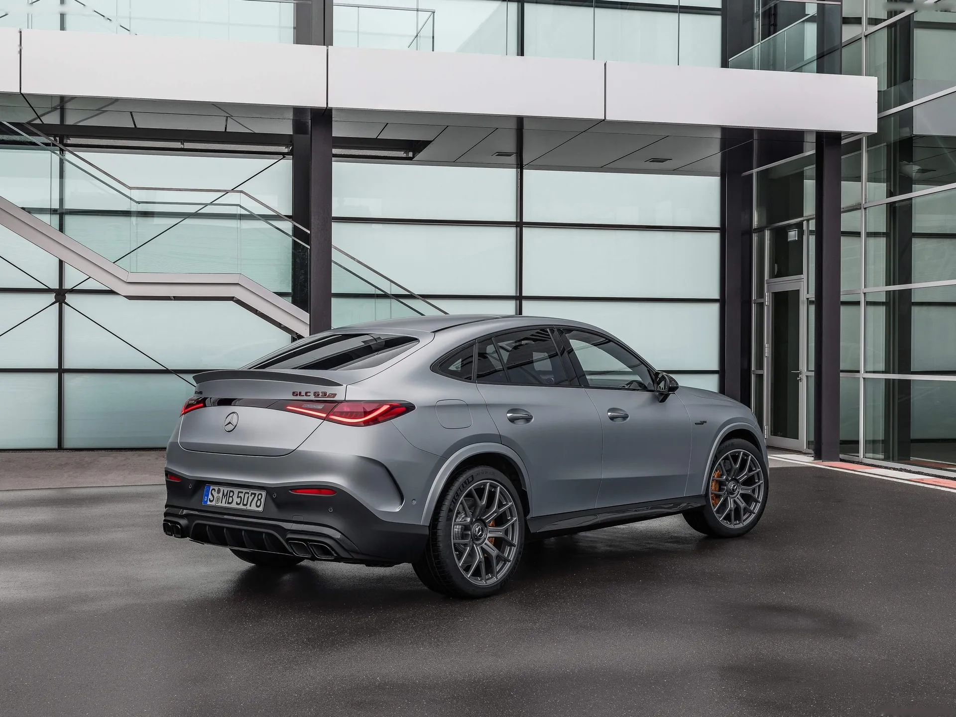 Mercedes-Benz GLC63 S AMG E Performance Coupe (2024) - Rear Three-Quarter