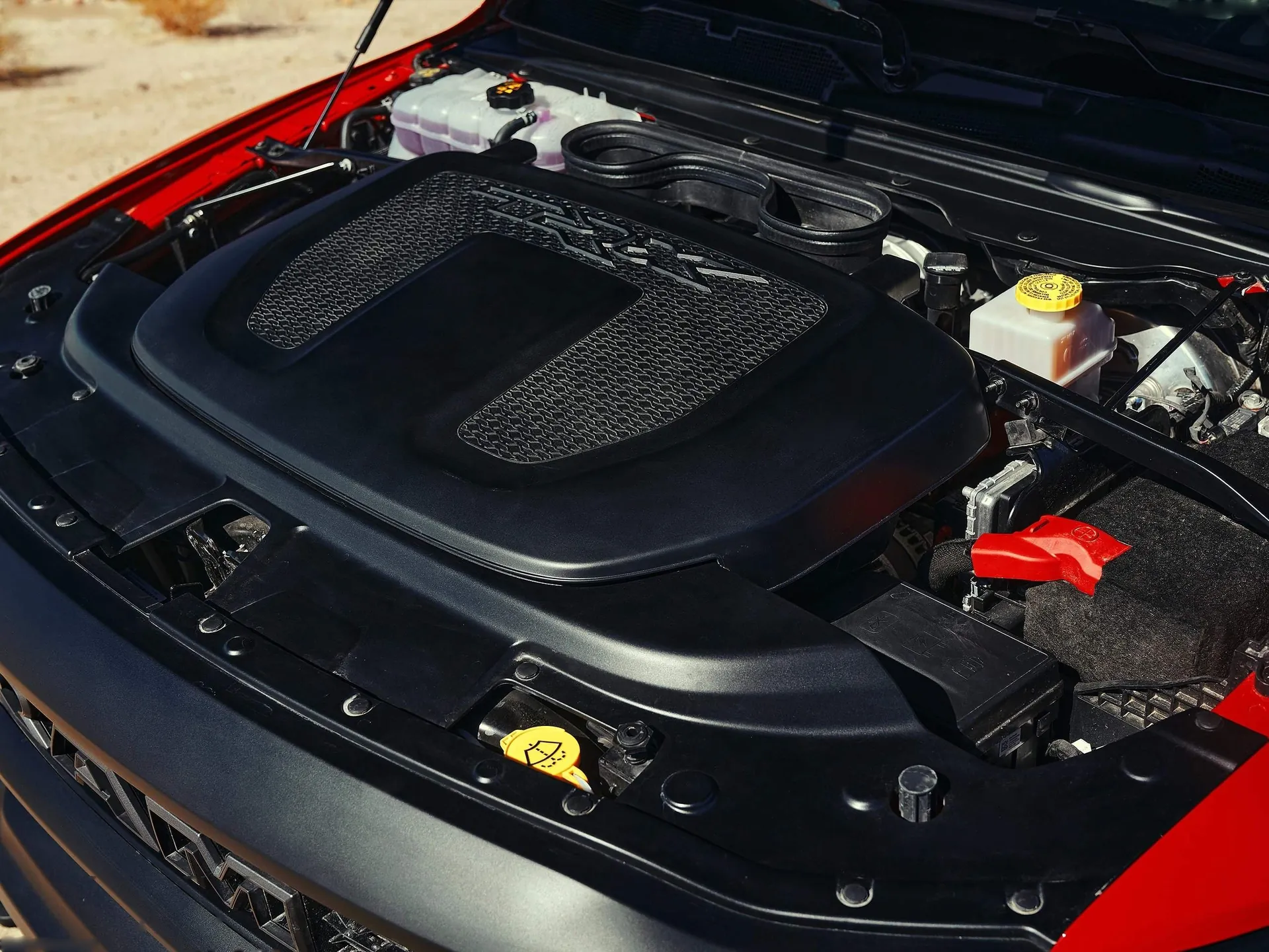 Ram 1500 TRX (2021) – motorový prostor