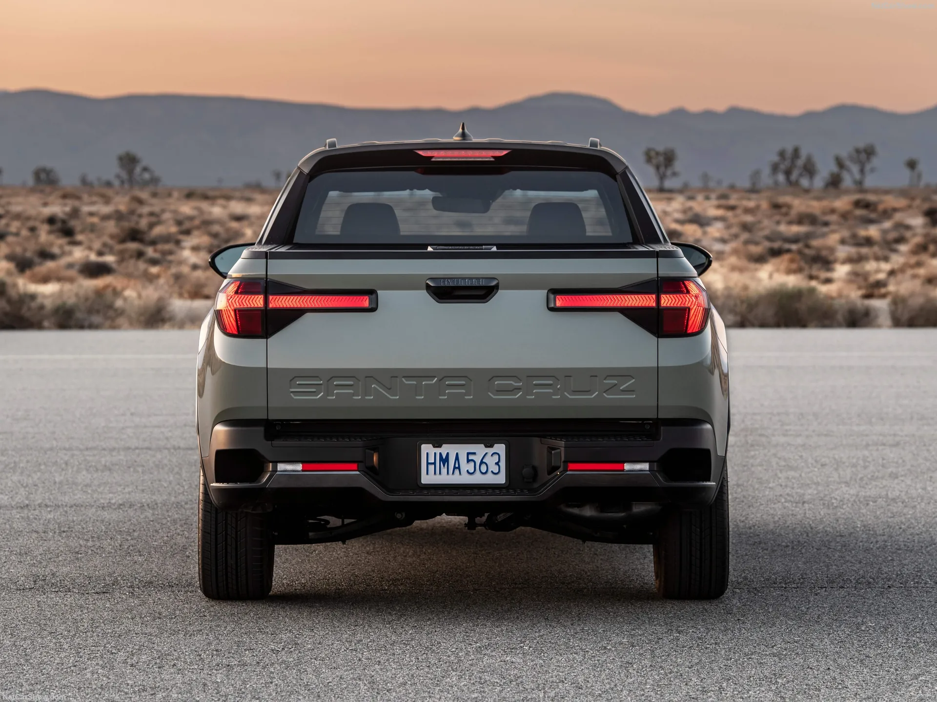 Hyundai Santa Cruz (2022) - Rear