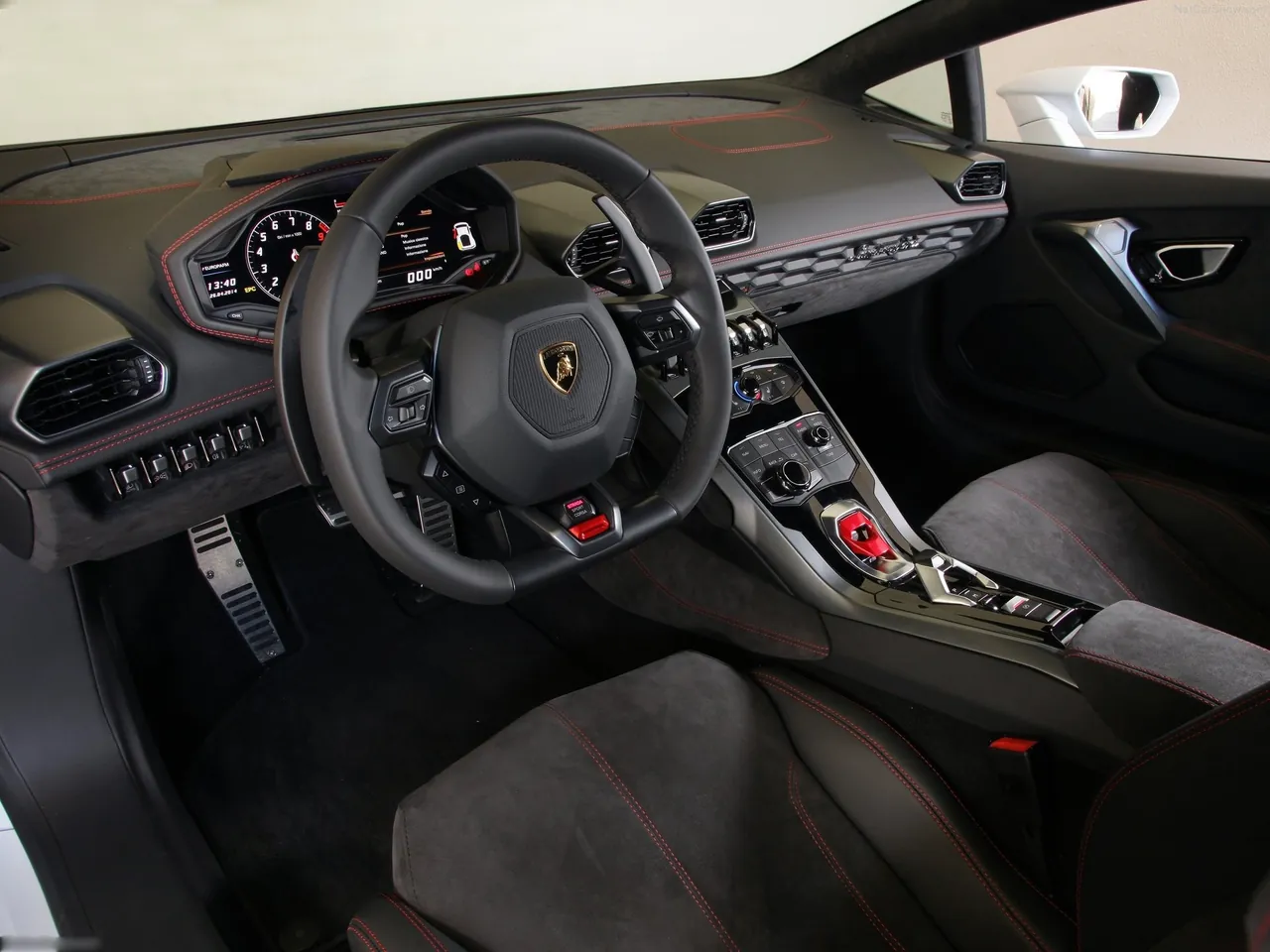 Lamborghini Huracan LP610-4 (2015) – interiér