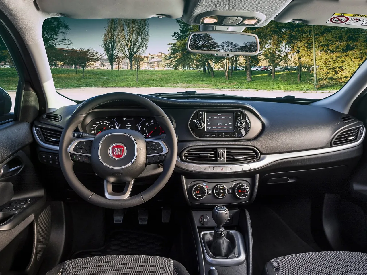 Fiat Tipo (2016) – interiér