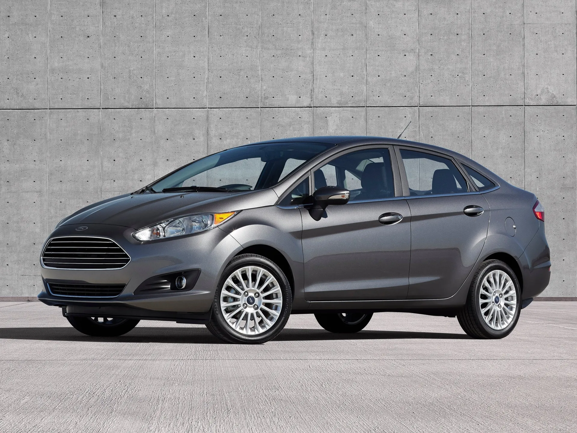 Ford Fiesta Sedan (2014)