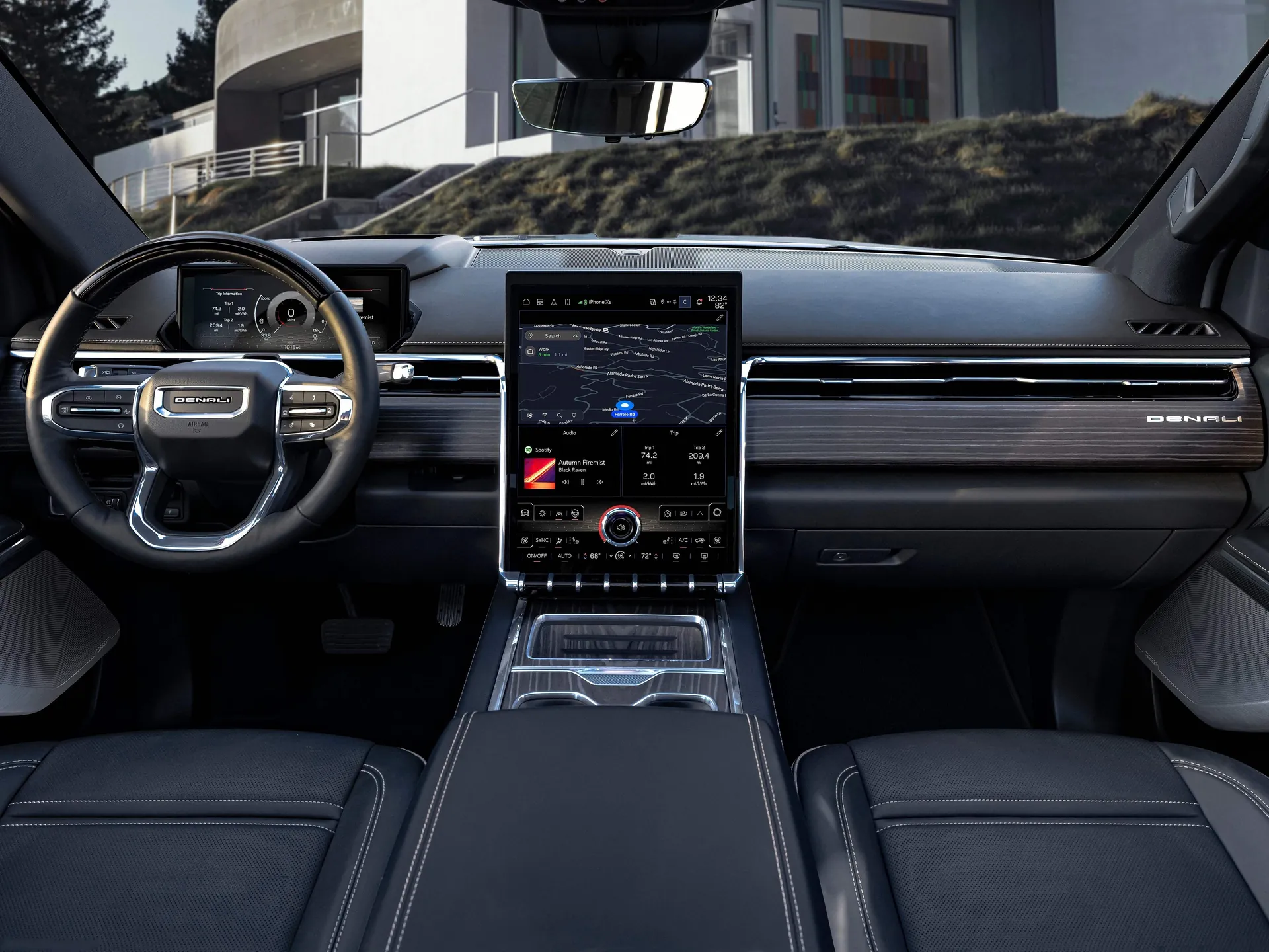 GMC Sierra EV (2024) – interiér