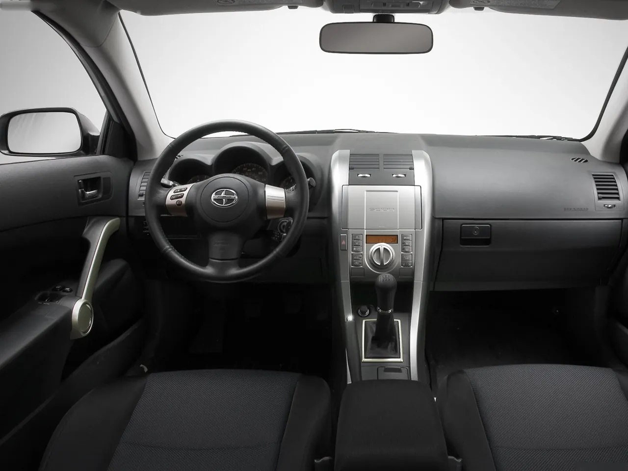 Scion tC (2008) – interiér