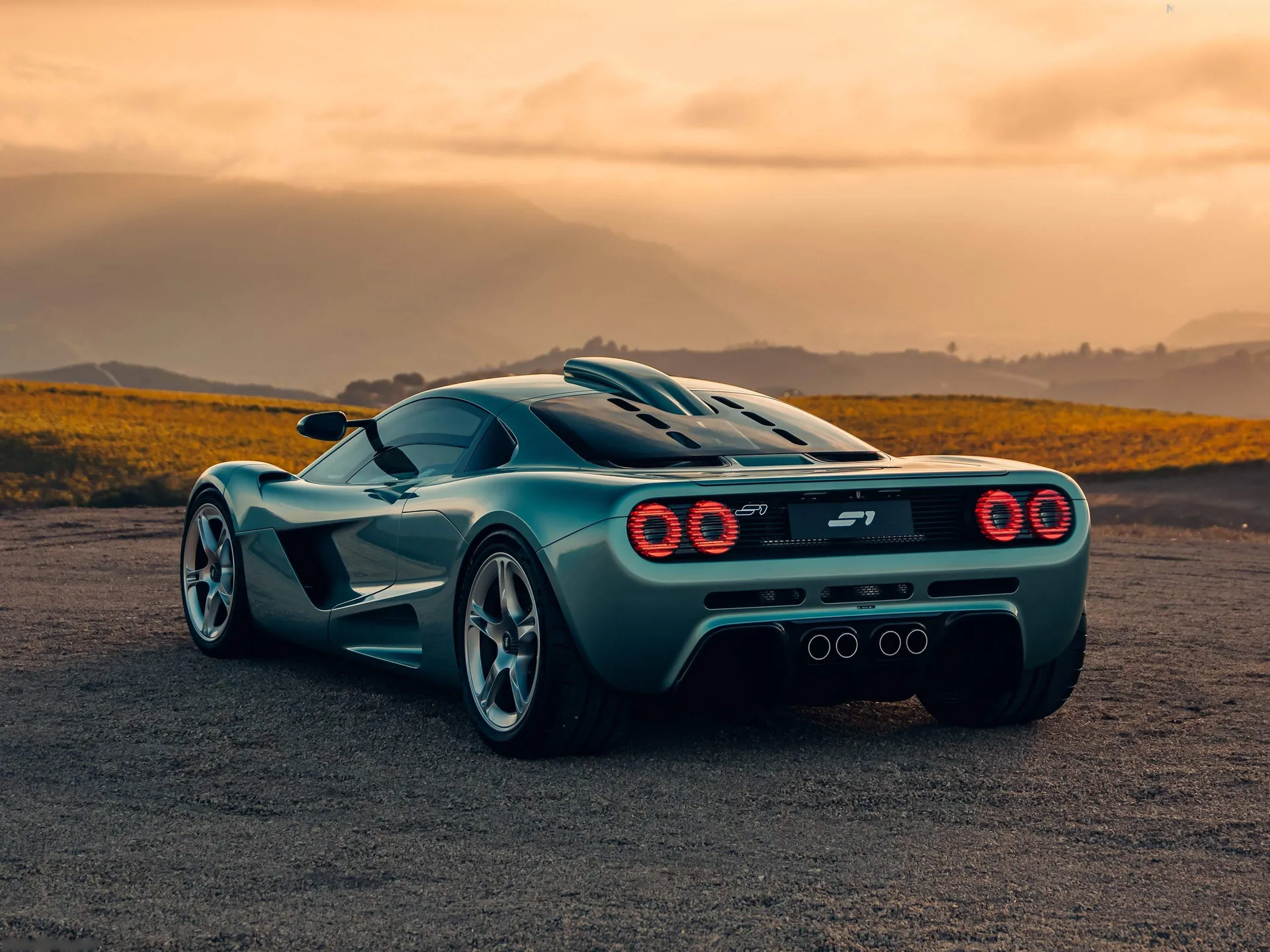 Gordon Murray S1 (2028) – zadní tříčtvrteční pohled
