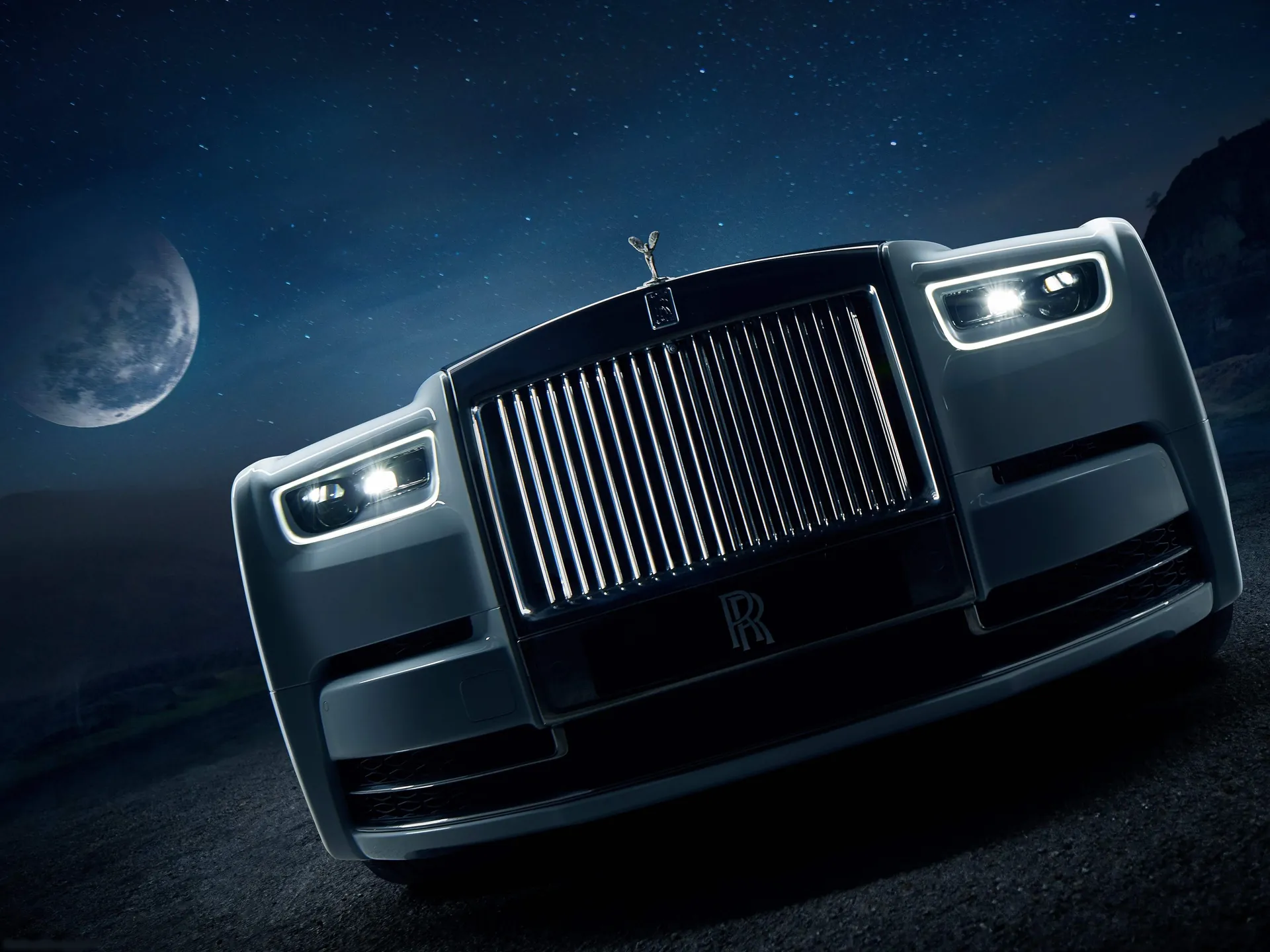 Rolls-Royce Phantom Tranquillity (2019) – zepředu