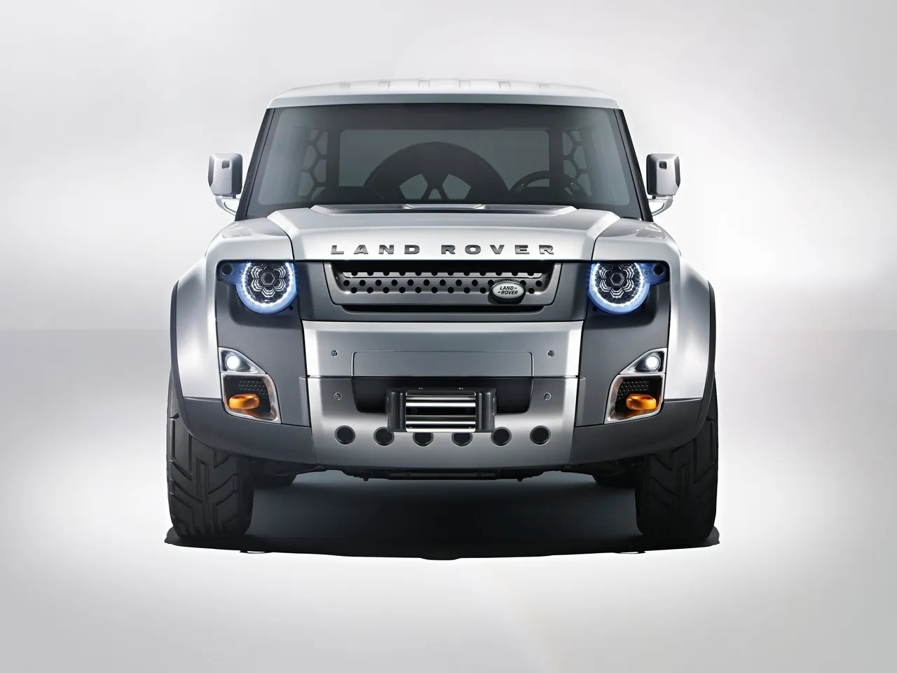 Land Rover DC100 Concept (2011) - Front
