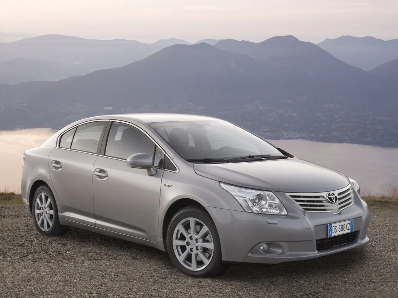 Toyota Avensis (2009)