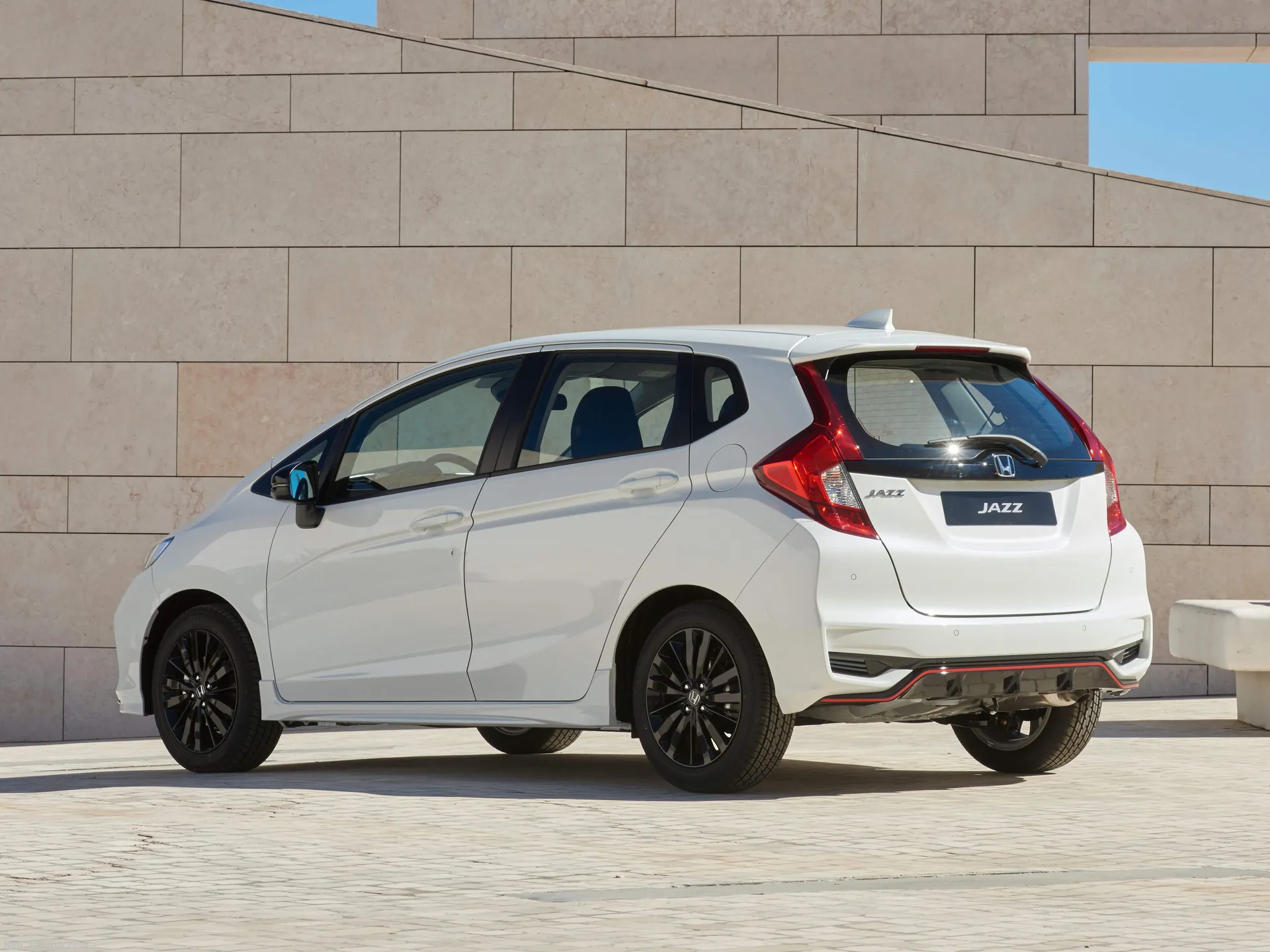 Honda Jazz (2018) - Rear Three-Quarter