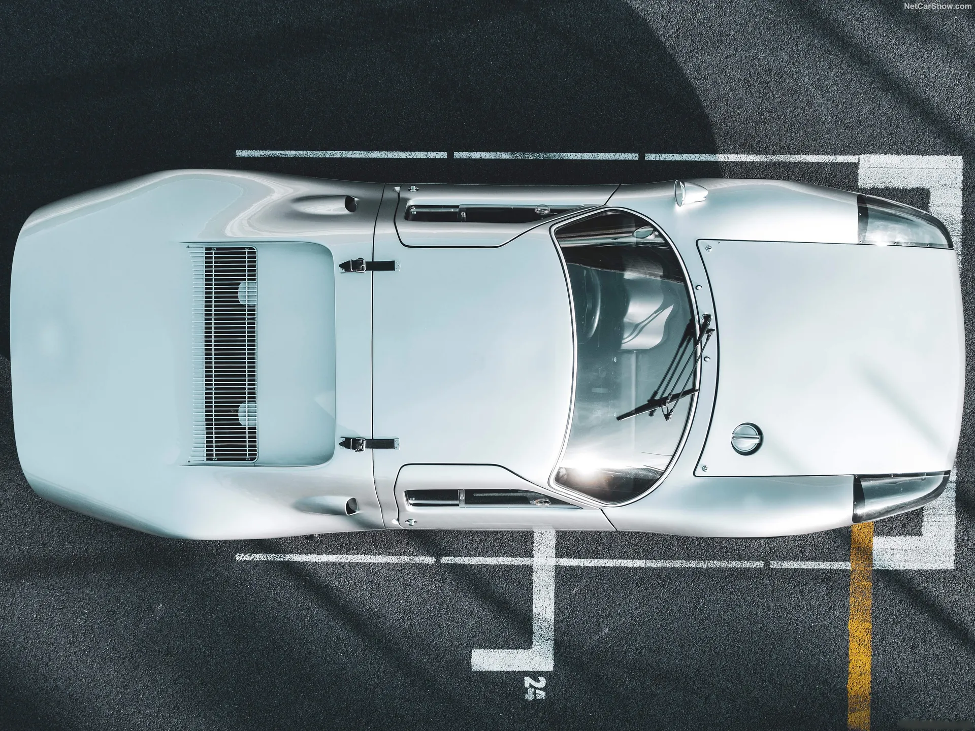 Porsche 904 Carrera GTS (1964) - Top view