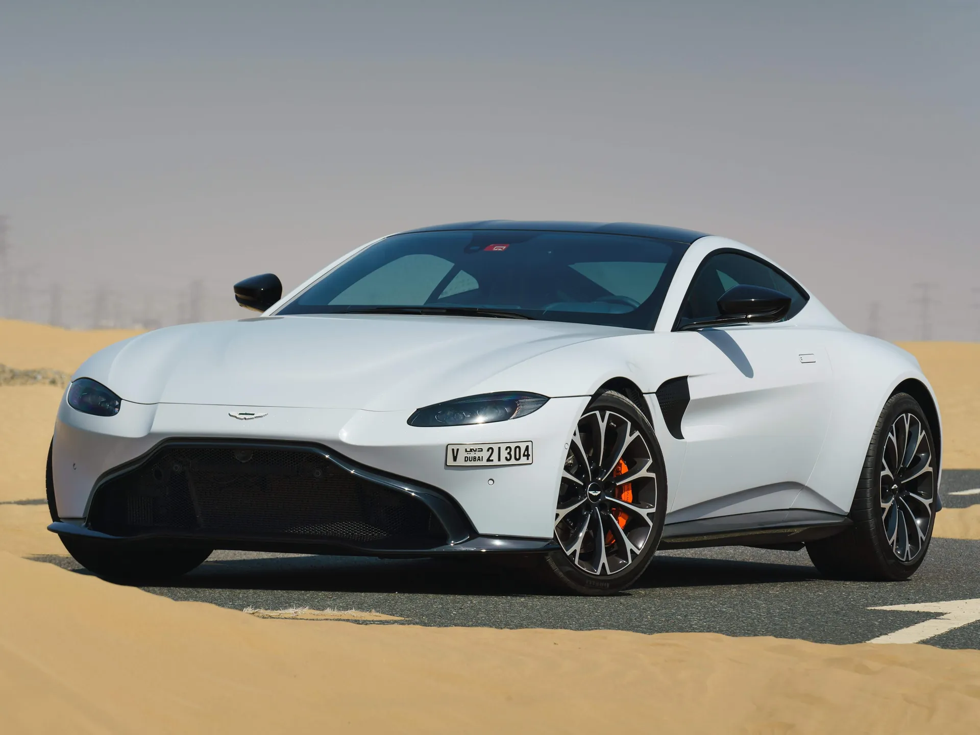 Aston Martin Vantage (2019) - Front Three-Quarter