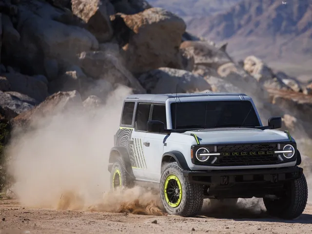 Ford Bronco RTR (2027)