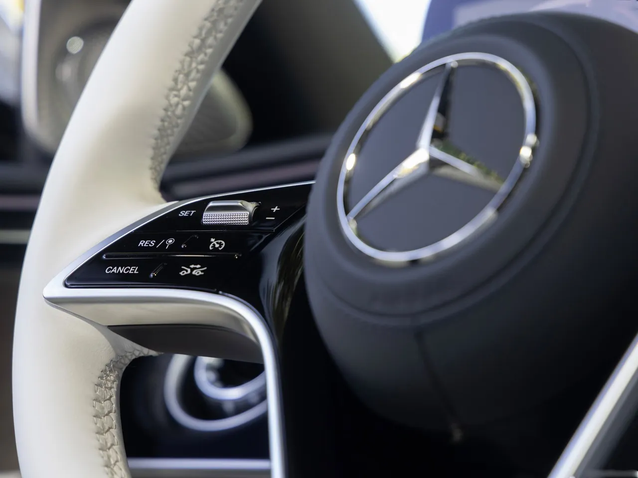 Mercedes-Benz S680 Maybach [US] (2027)