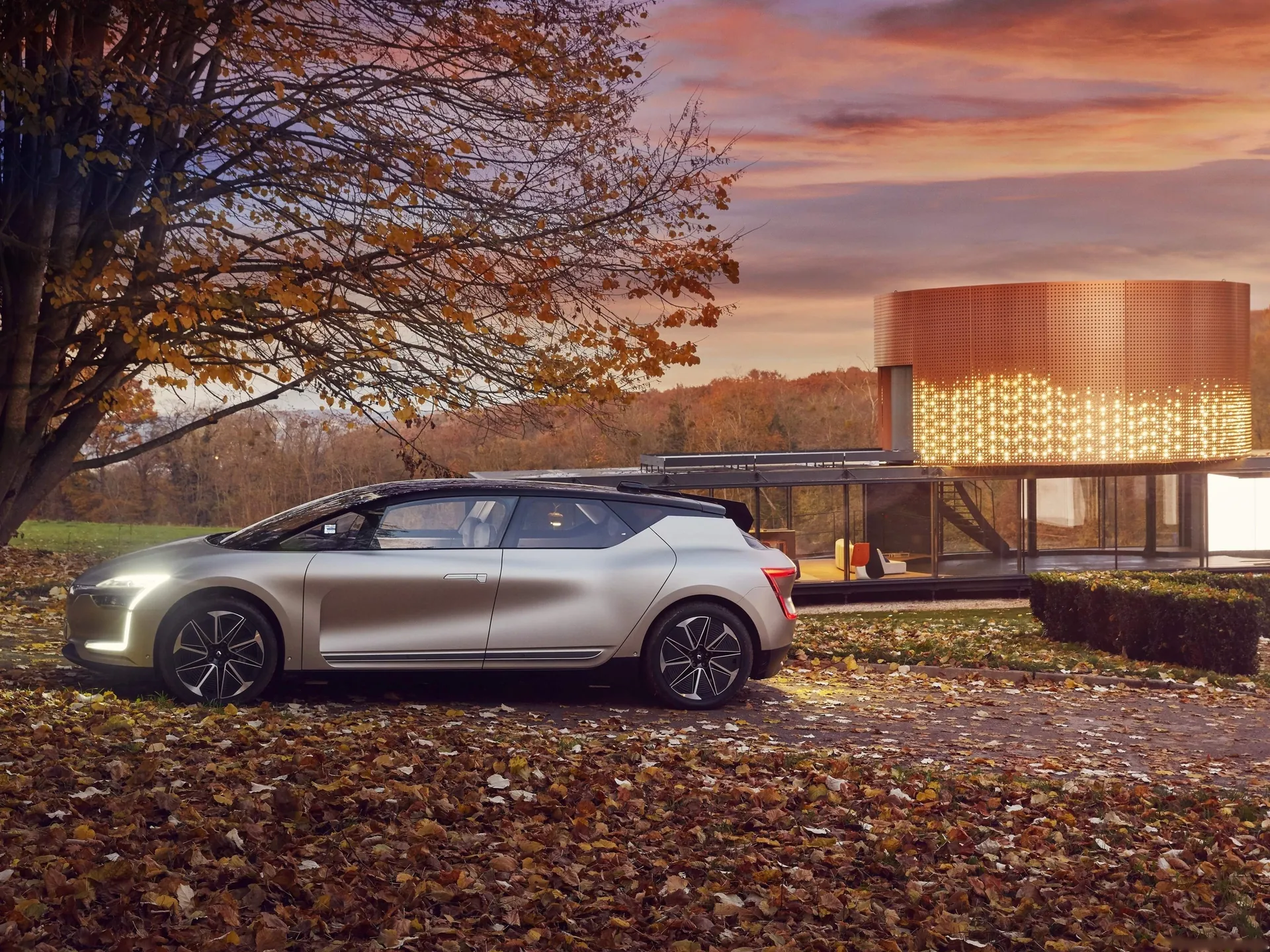Renault Symbioz 2 Concept (2017) – boční profil