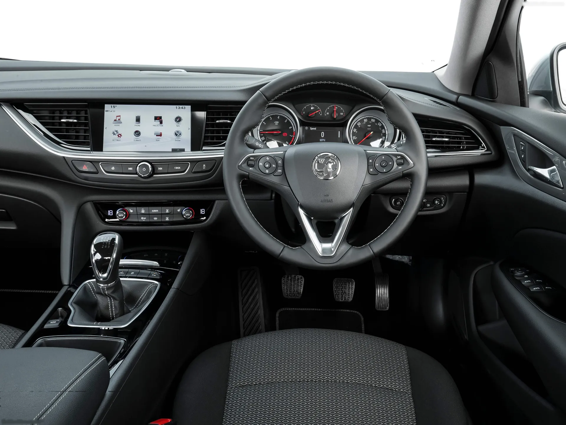 Vauxhall Insignia Grand Sport (2017) – interiér