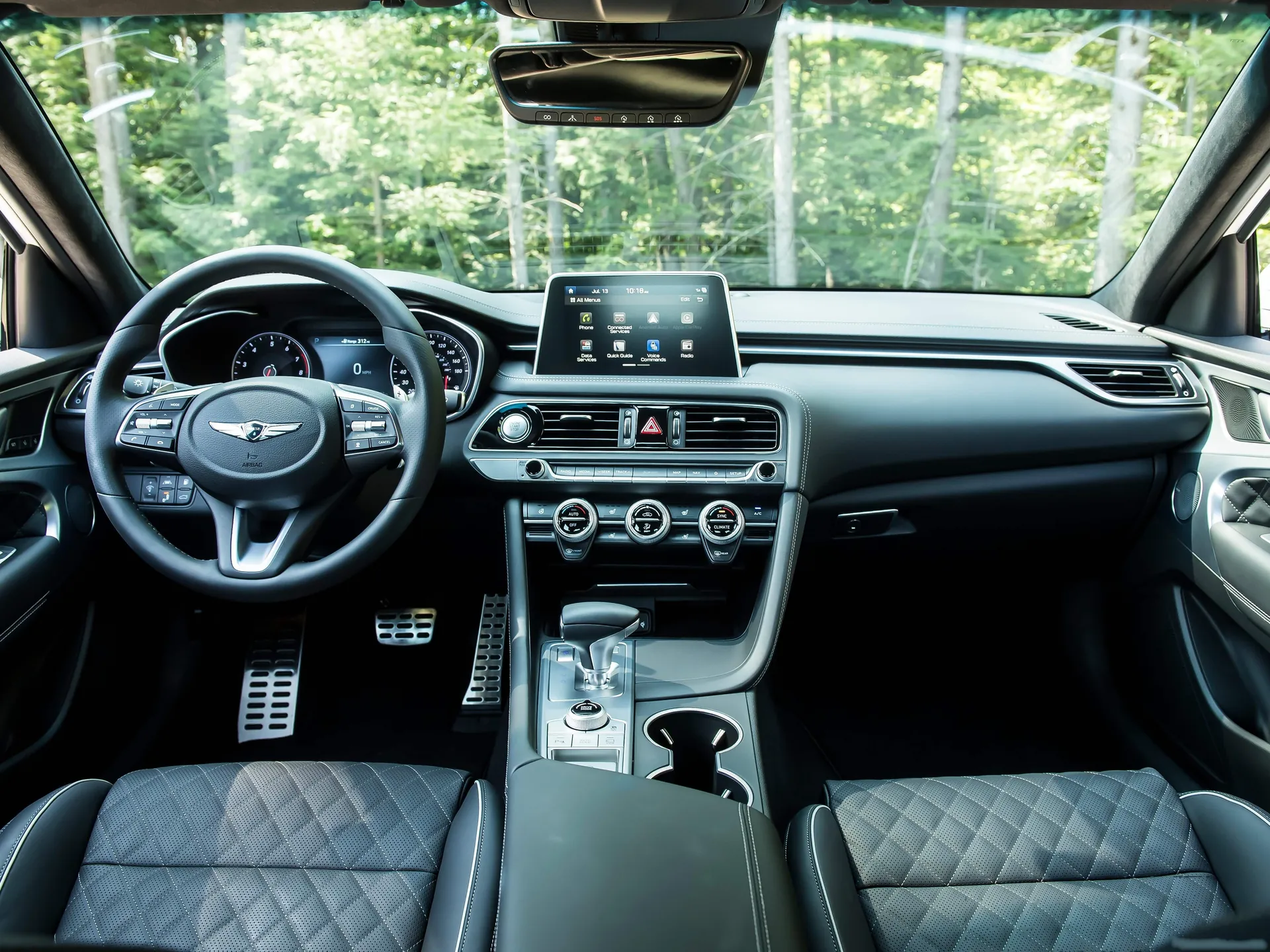 Genesis G70 (2019) – interiér