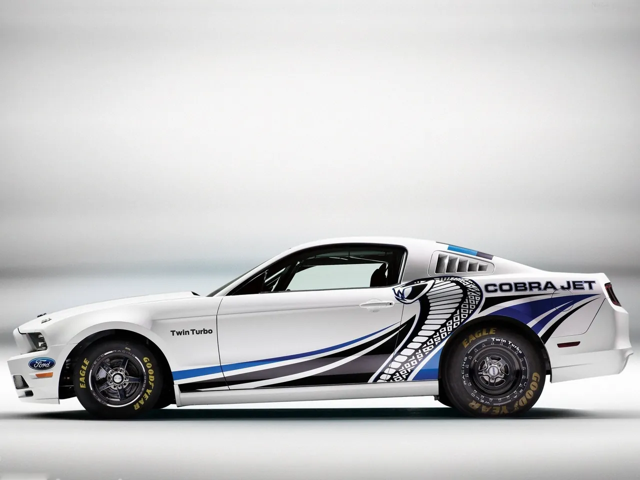 Ford Mustang Cobra Jet Twin-Turbo Concept (2012) – boční profil