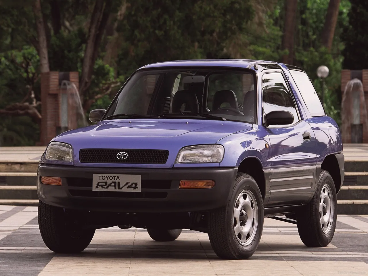 Toyota RAV4 (1996)