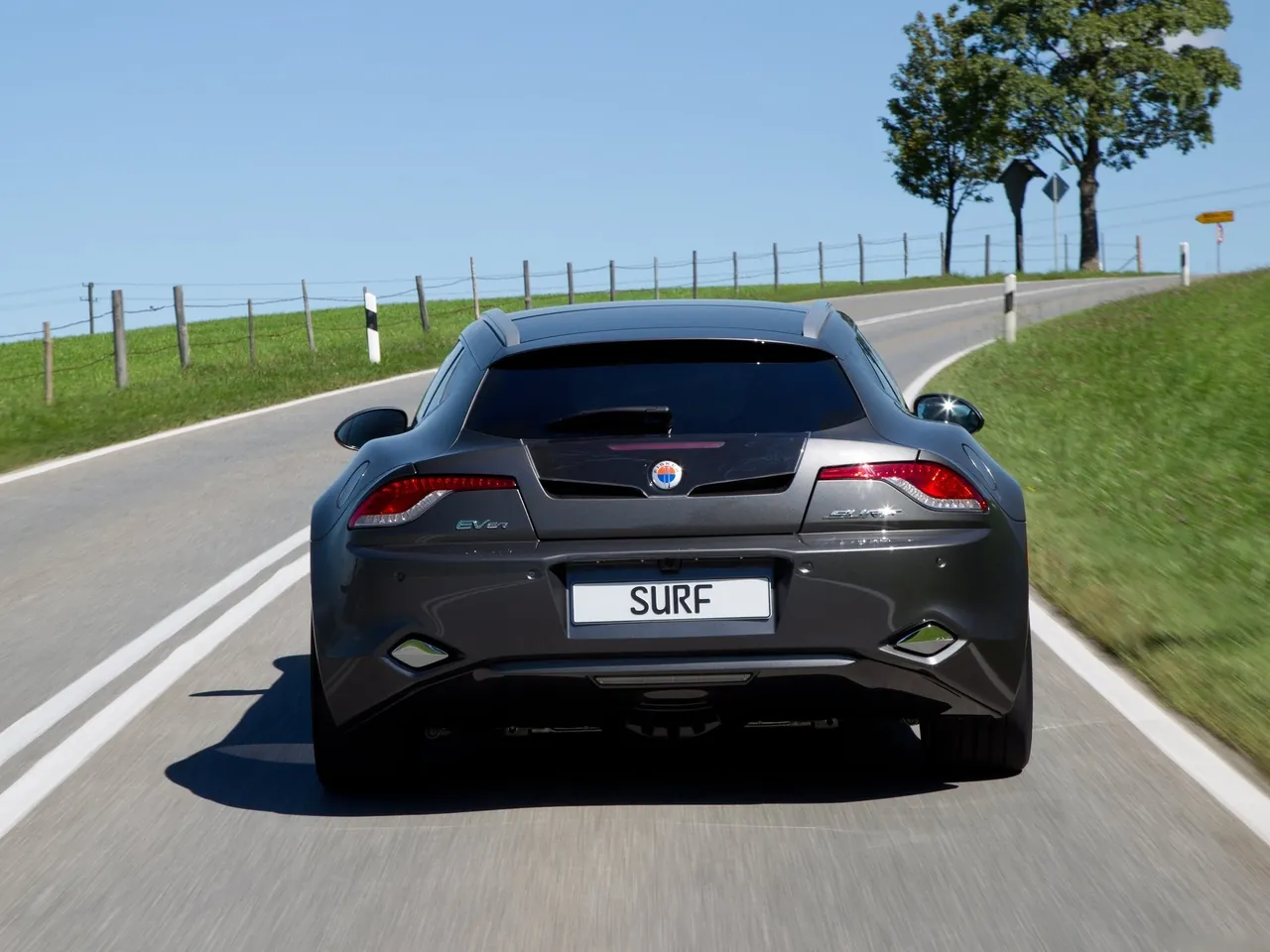 Fisker Surf (2013) – zezadu