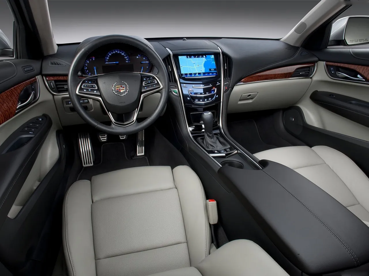 Cadillac ATS (2013) – interiér
