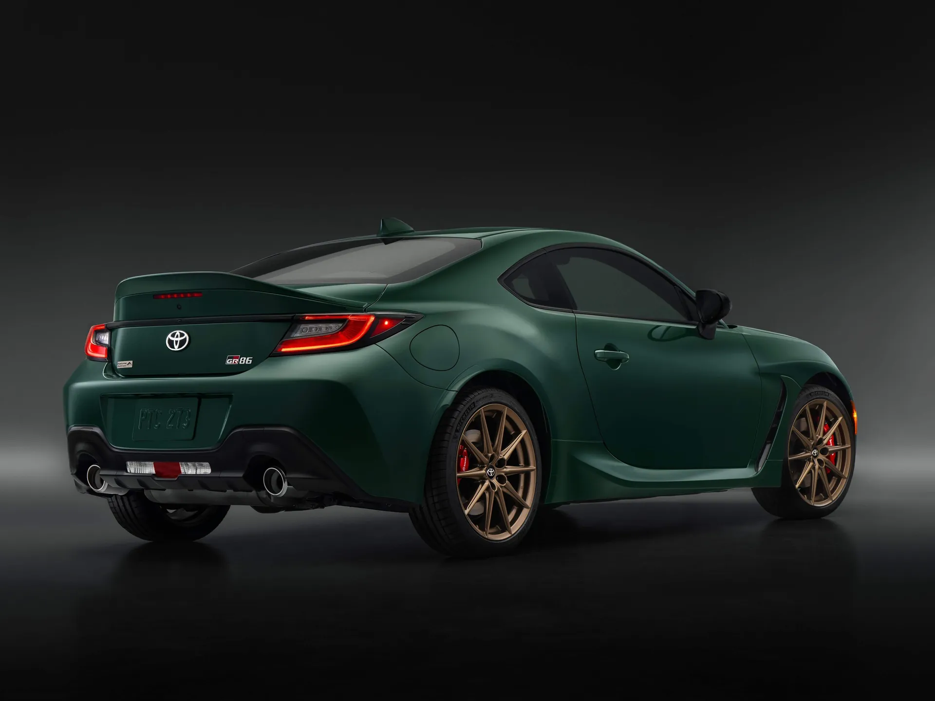 Toyota GR86 Hakone Edition (2025) – zadní tříčtvrteční pohled