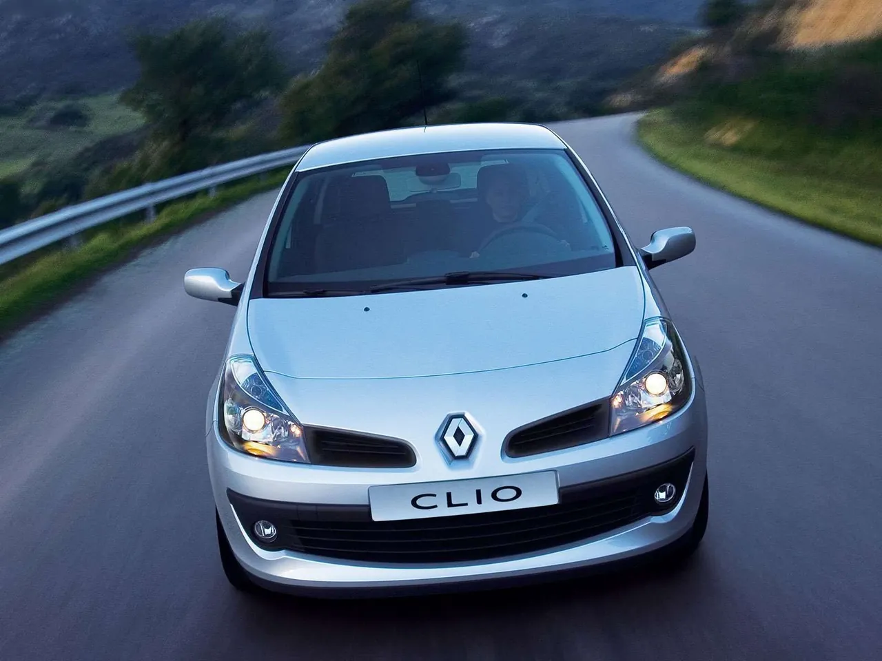 Renault Clio III 3door (2005) – zepředu