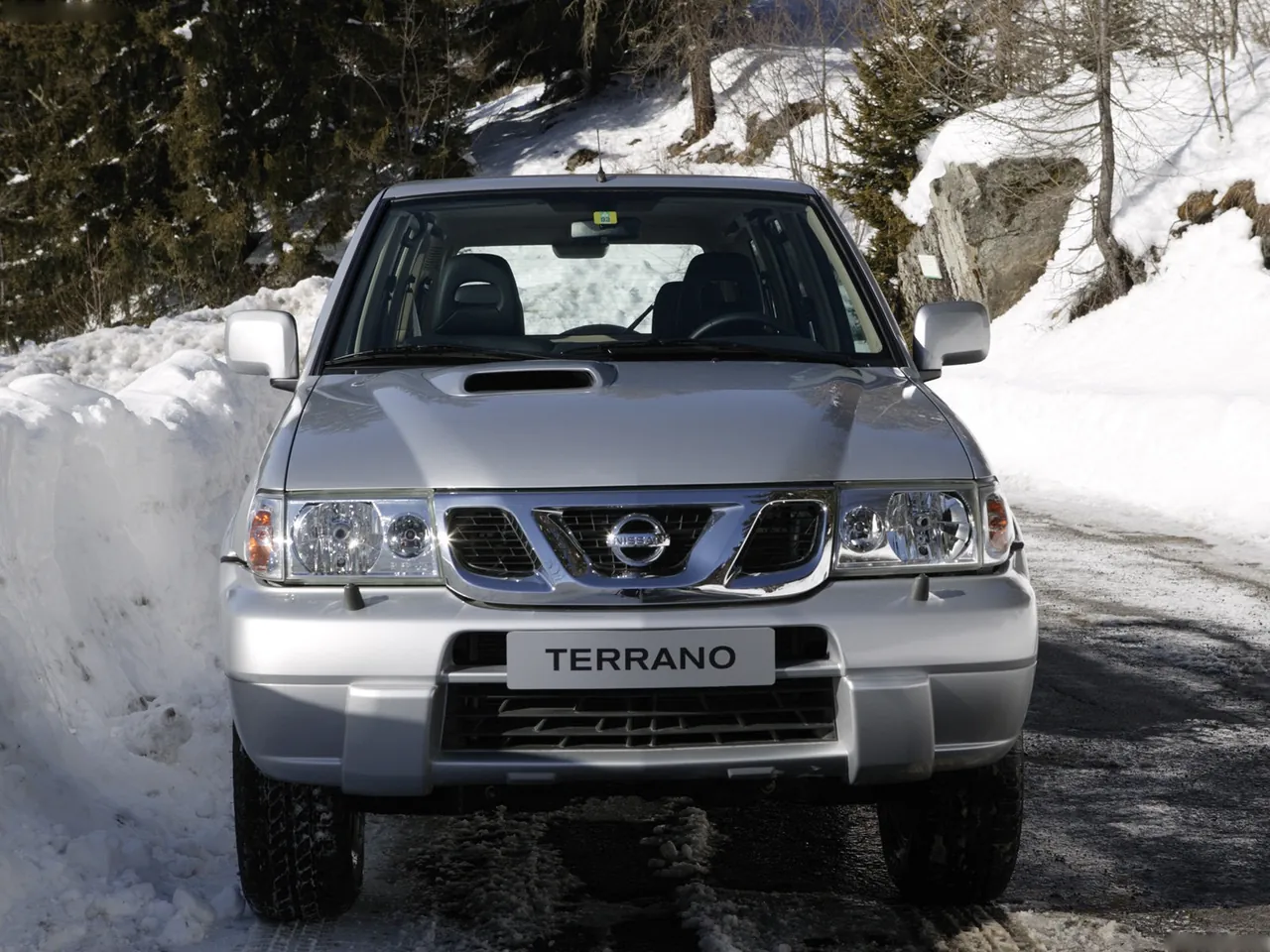 Nissan Terrano (2005) – zepředu
