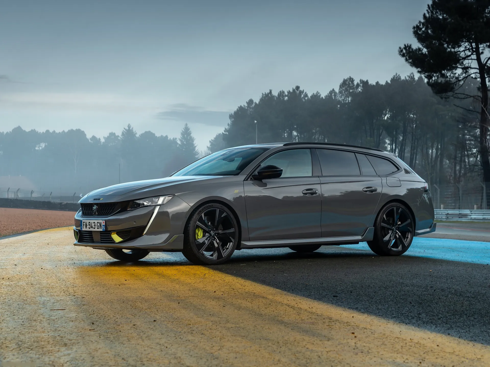 Peugeot 508 SW PSE (2021)