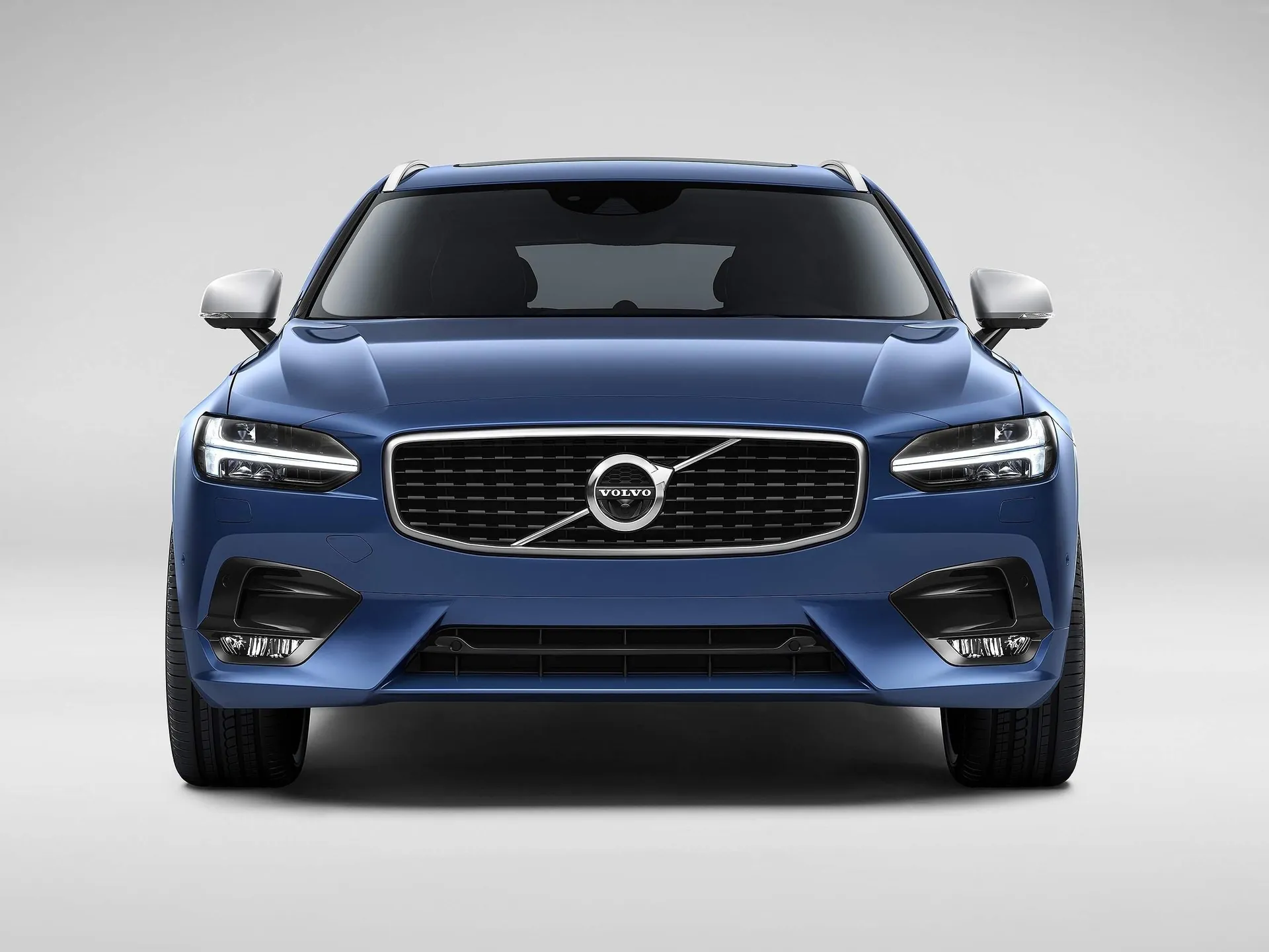 Volvo V90 R-Design (2017) – zepředu
