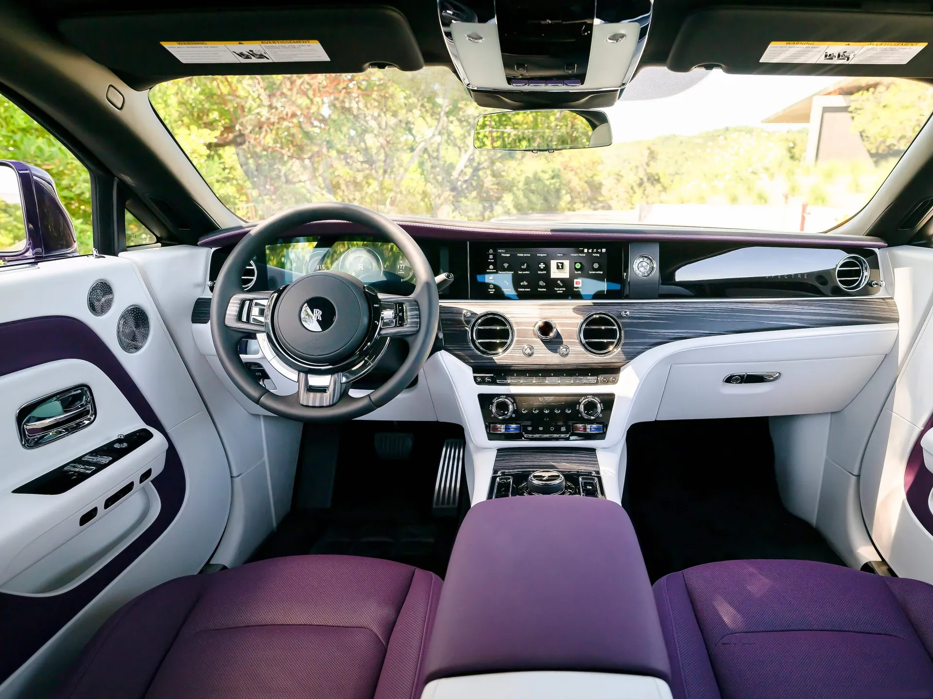 Rolls-Royce Spectre (2024) – interiér